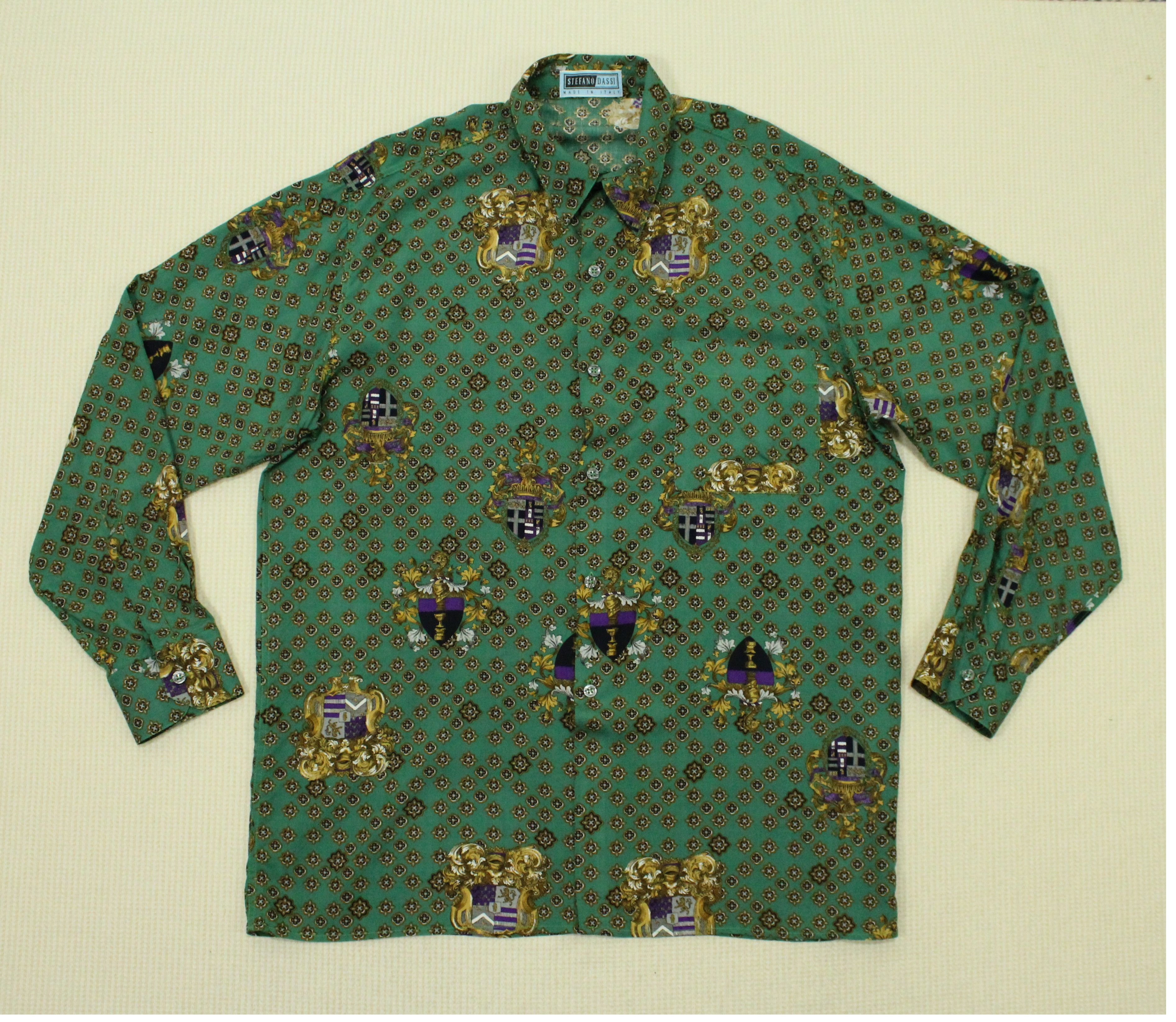 Vintage Vintage Shirt Monogram Logo Italy Baroque Style Shirt Rayon Size US M / EU 48-50 / 2 - 4 Thumbnail