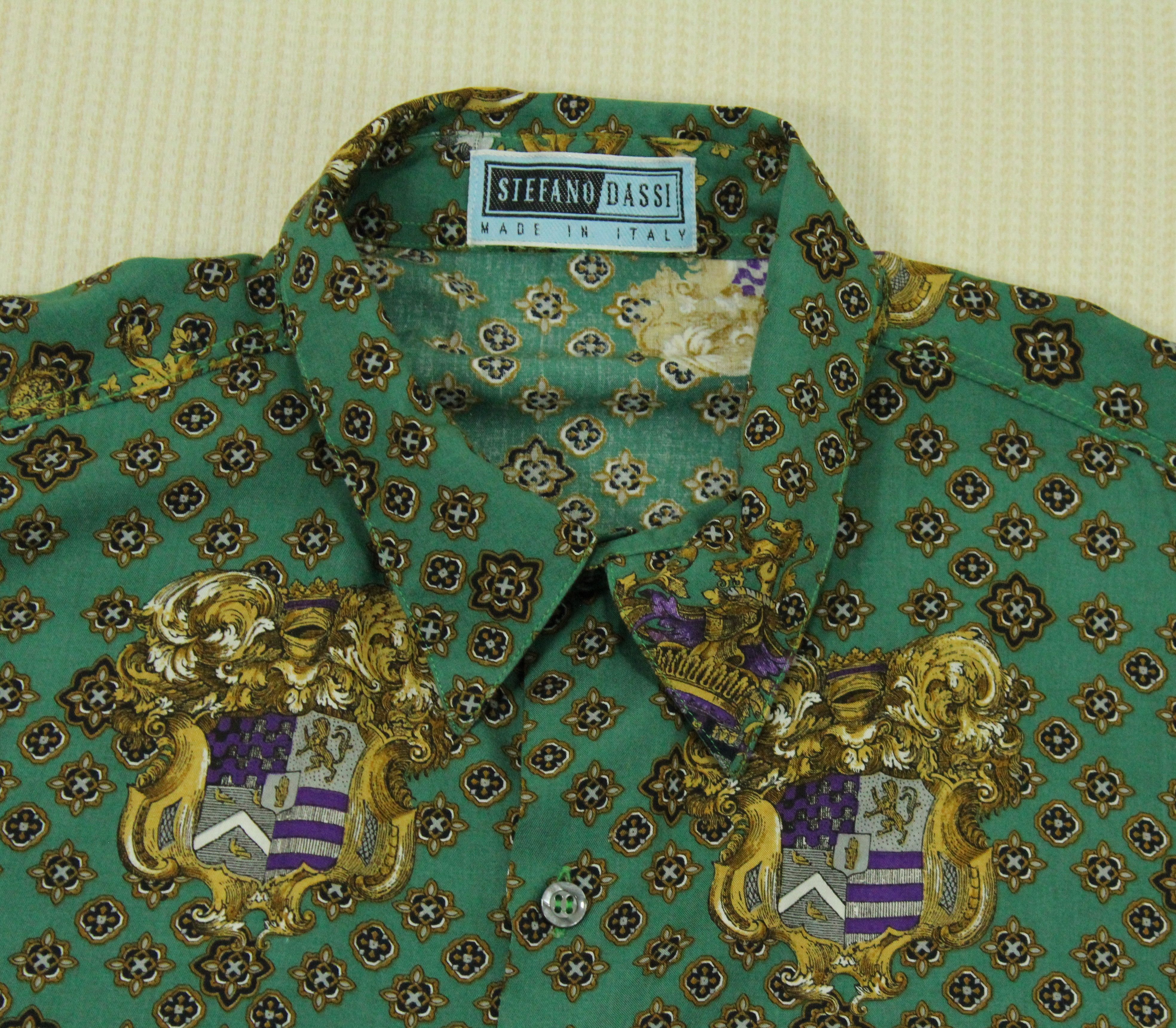 Vintage Vintage Shirt Monogram Logo Italy Baroque Style Shirt Rayon Size US M / EU 48-50 / 2 - 6 Thumbnail