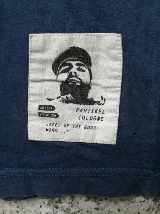 Expert Horror × Vintage TEE MOVIE ATTACK OF THE BLACK OCTOPUS VERY RARE Size US M / EU 48-50 / 2 - 5 Thumbnail