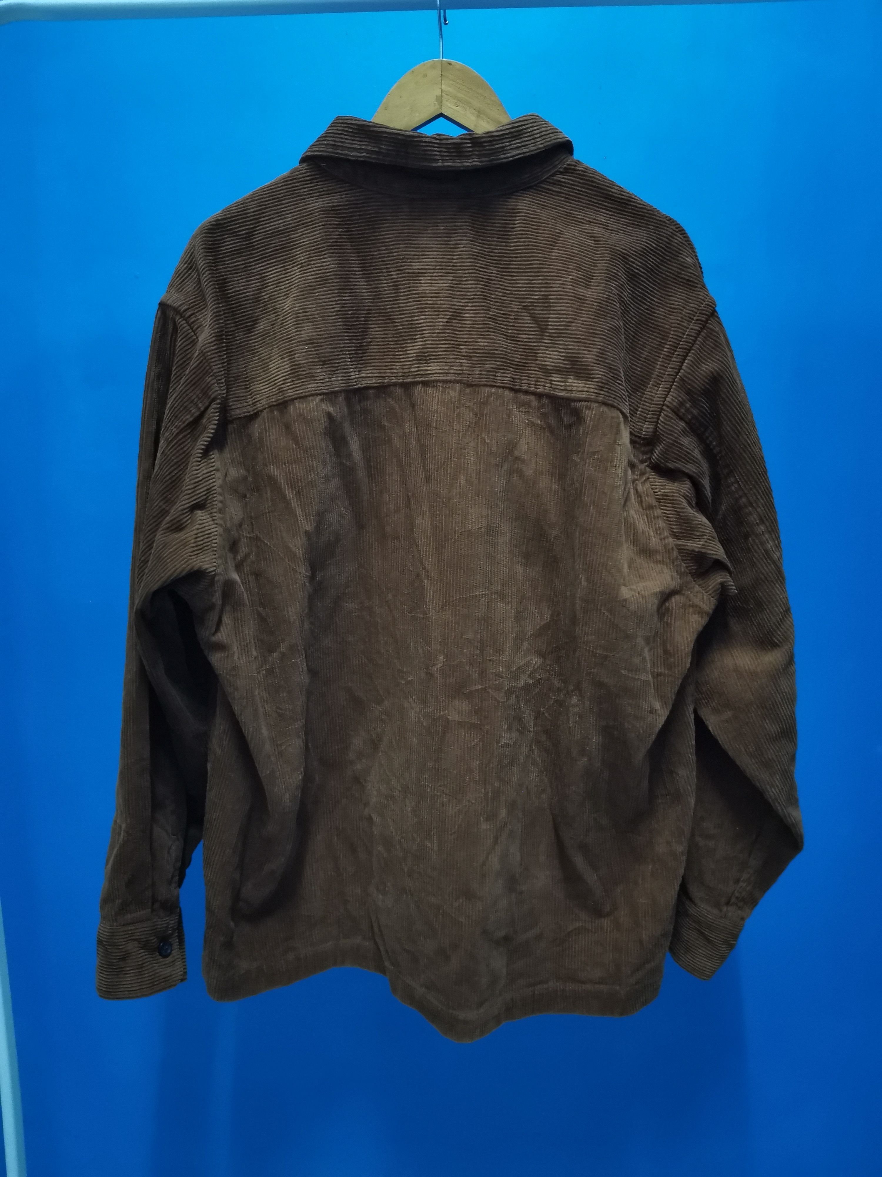 Japanese Brand Back Number Corduroy Shirt Japan Designer Carhatt Rare Size US XL / EU 56 / 4 - 2 Thumbnail