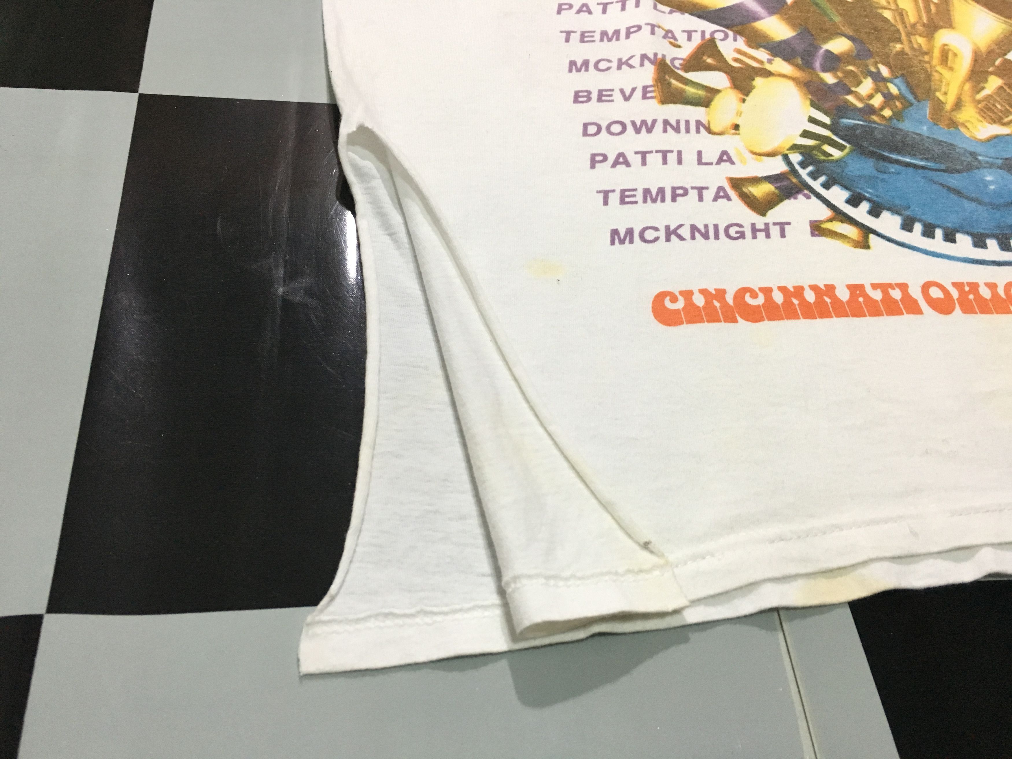 Band Tees × Rap Tees × Vintage Vintage Cincinnati Jazz festival shirt 1999 Rap tee 90s Size US XL / EU 56 / 4 - 8 Thumbnail