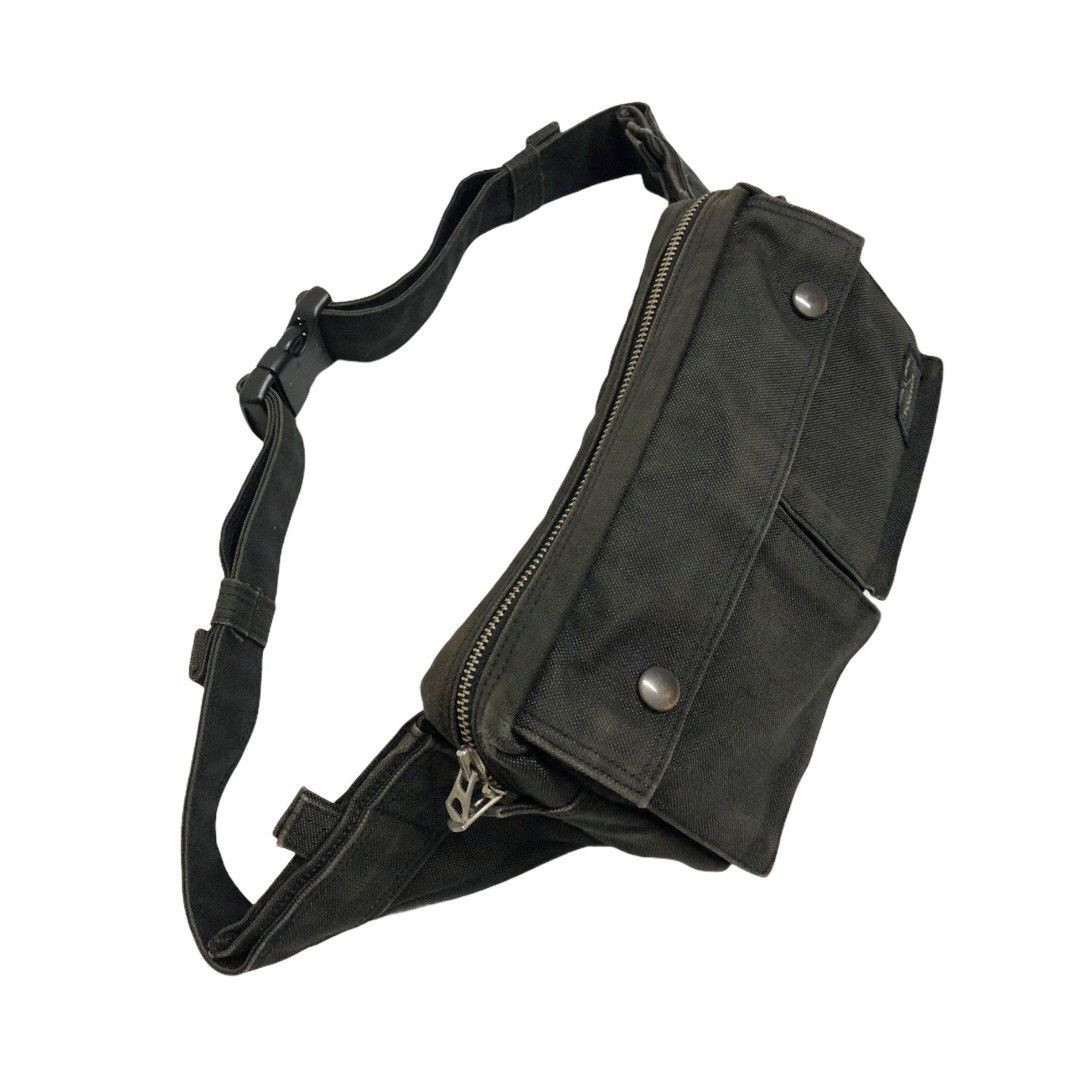 Porter × Porter Classic Iconic Porter tanker Hard Canvas Waist Bag / Crossbody Size ONE SIZE - 6 Thumbnail