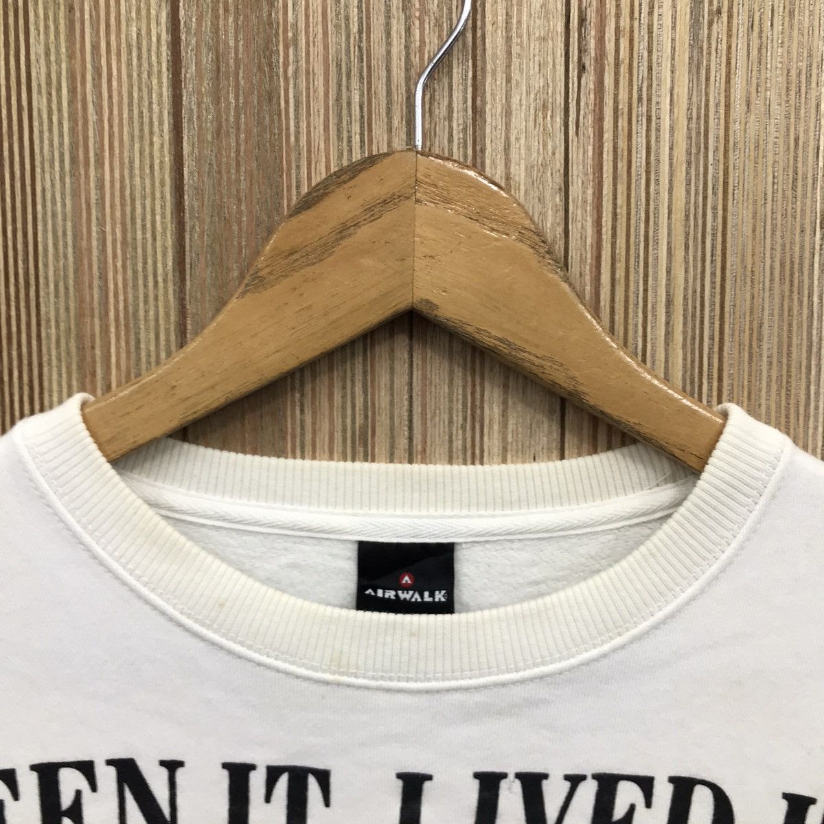 Airwalk × Japanese Brand × Vintage Vintage Airwalk Seen it Lived it Big Logo Sweatshirt Size US S / EU 44-46 / 1 - 10 Thumbnail