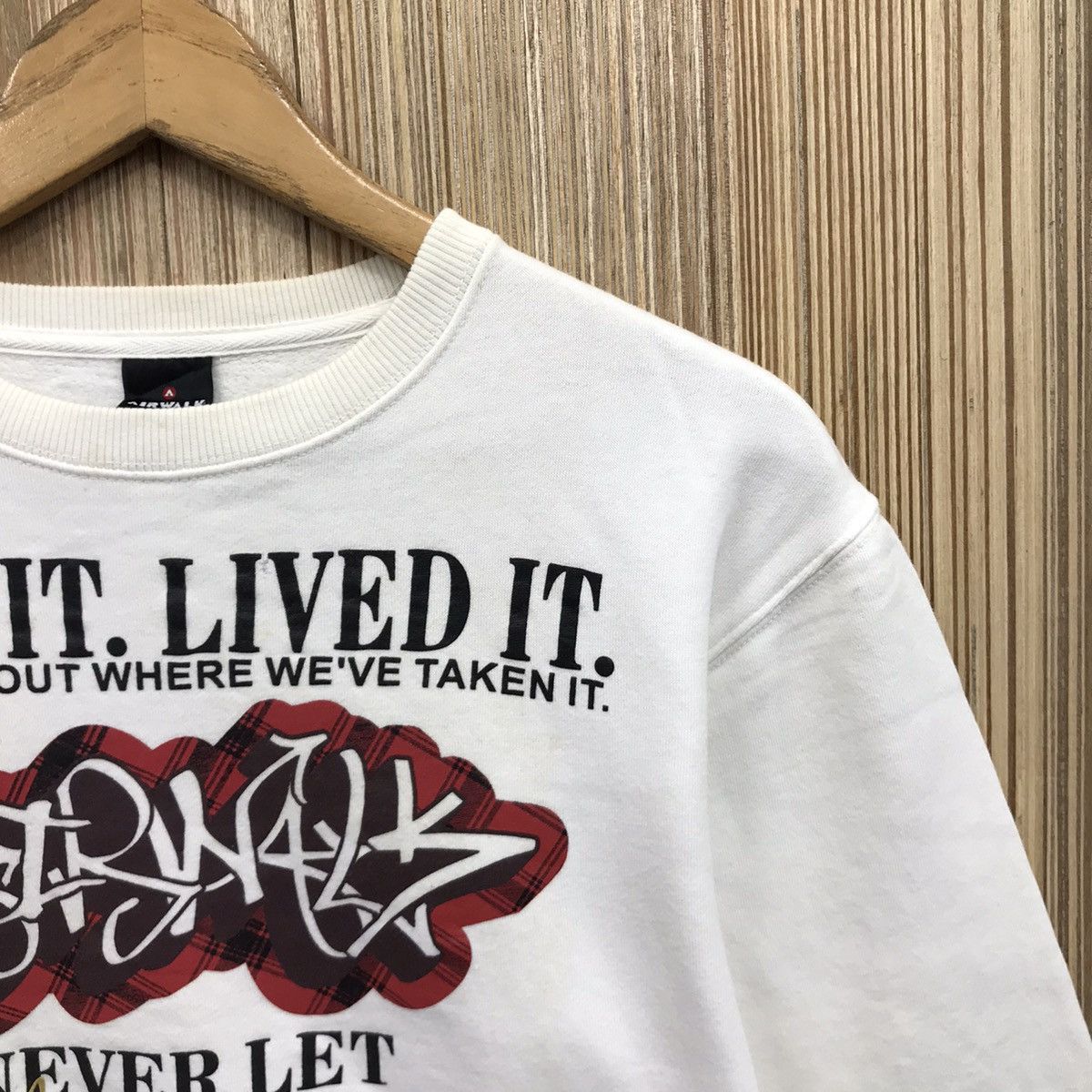 Airwalk × Japanese Brand × Vintage Vintage Airwalk Seen it Lived it Big Logo Sweatshirt Size US S / EU 44-46 / 1 - 7 Thumbnail