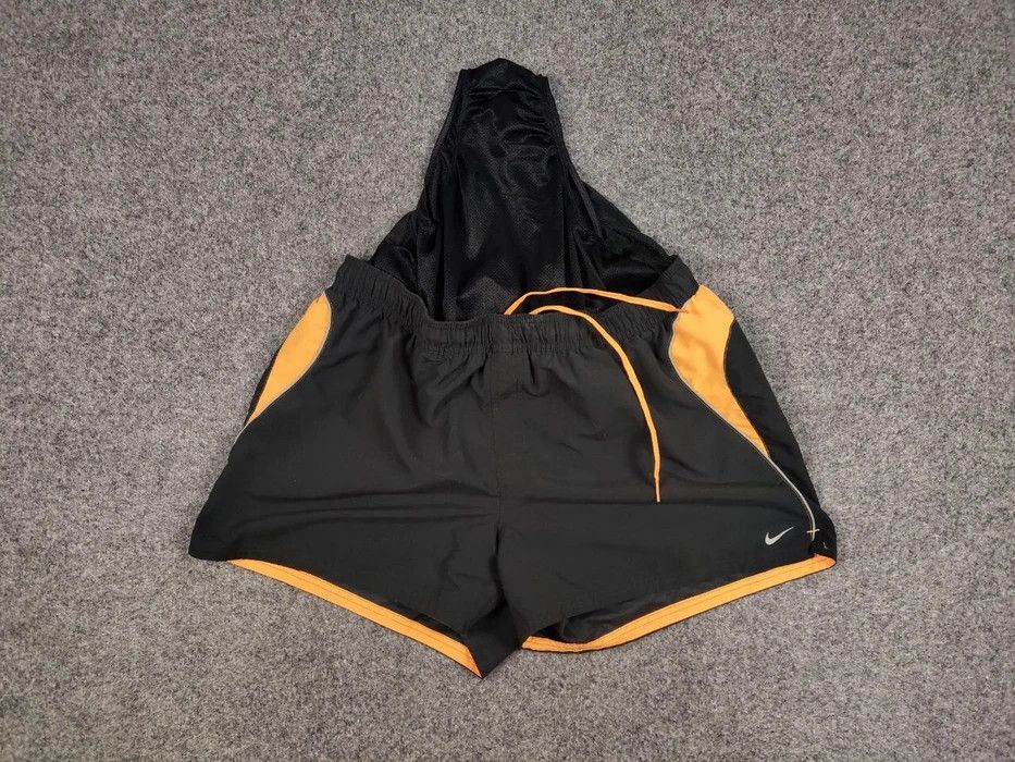 Nike Vintage Nike Shorts Gray Logo swoosh casual Y2K Streetwear Size US 36 / EU 52 - 7 Thumbnail