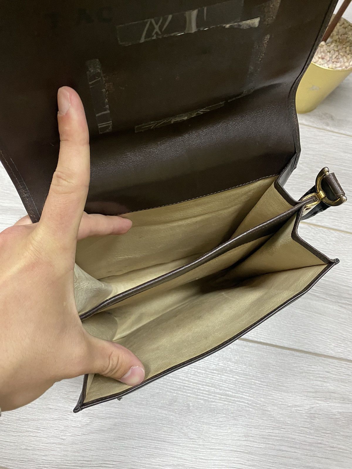 Givenchy Givenchy Gentelman with Key leather shoulder bag Size ONE SIZE - 5 Thumbnail