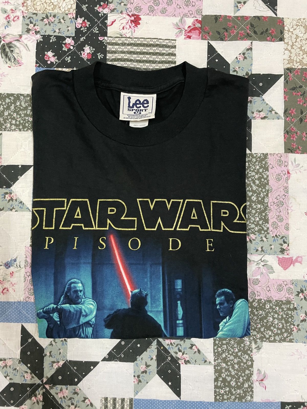 Star Wars Vintage Star Wars Lucas Film episode 1 sun faded 90’s size M Size US M / EU 48-50 / 2 - 1 Thumbnail