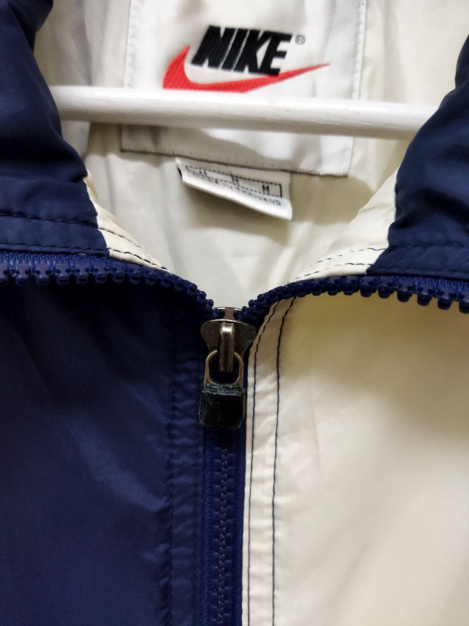 Nike Vintage 90s NIKE Big Swoosh 2 Tone Jacket Size US M / EU 48-50 / 2 - 6 Thumbnail