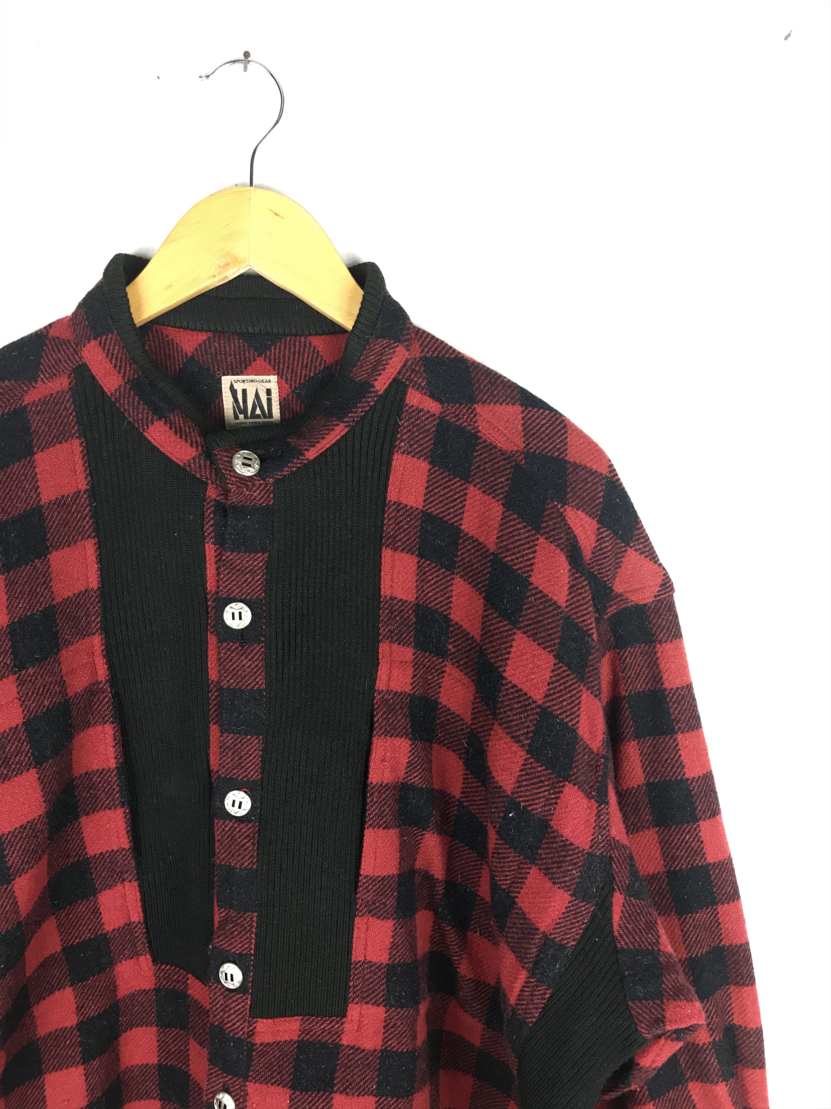 Hai Sporting Gear Vintage Hai sporting Gear by Issey Miyake Tartan Jacket Size US M / EU 48-50 / 2 - 3 Thumbnail