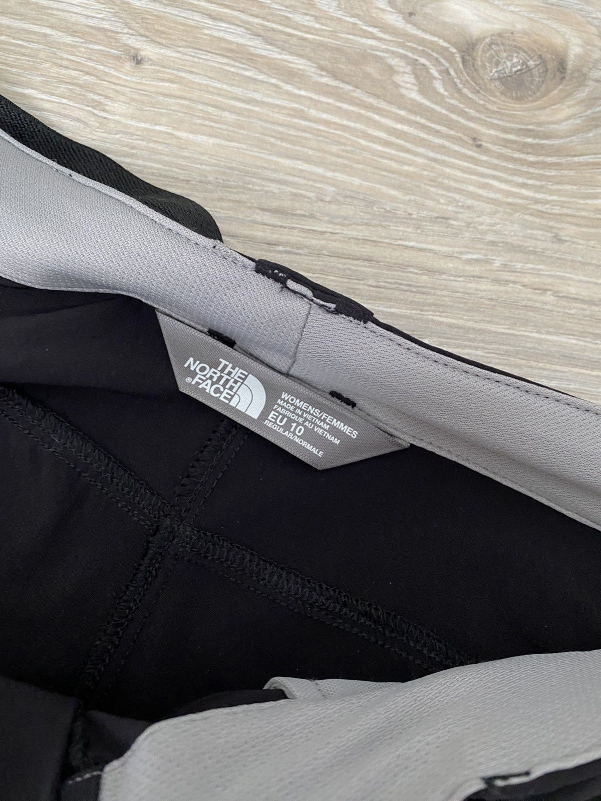 The North Face × Vintage Vintage The North Face Pants Size 27" / US 4 / IT 40 - 4 Thumbnail