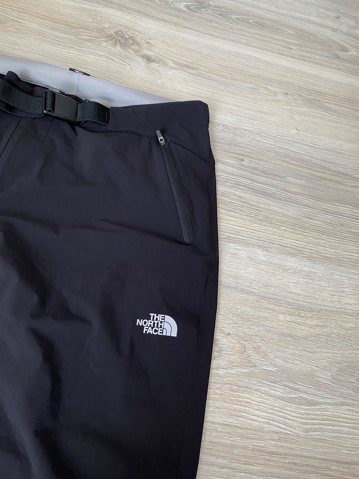 The North Face × Vintage Vintage The North Face Pants Size 27" / US 4 / IT 40 - 3 Thumbnail