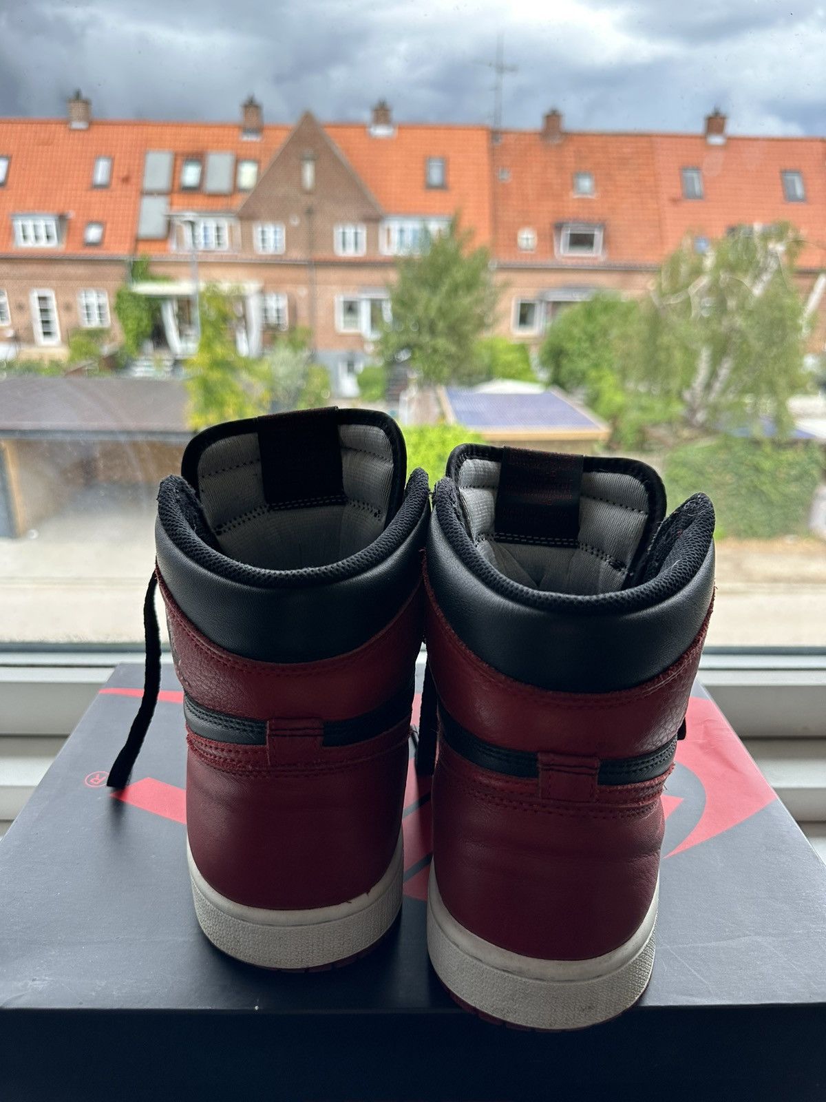 Jordan Brand Jordan 1 Bred Banned 2016 Size US 10 / EU 43 - 10 Thumbnail