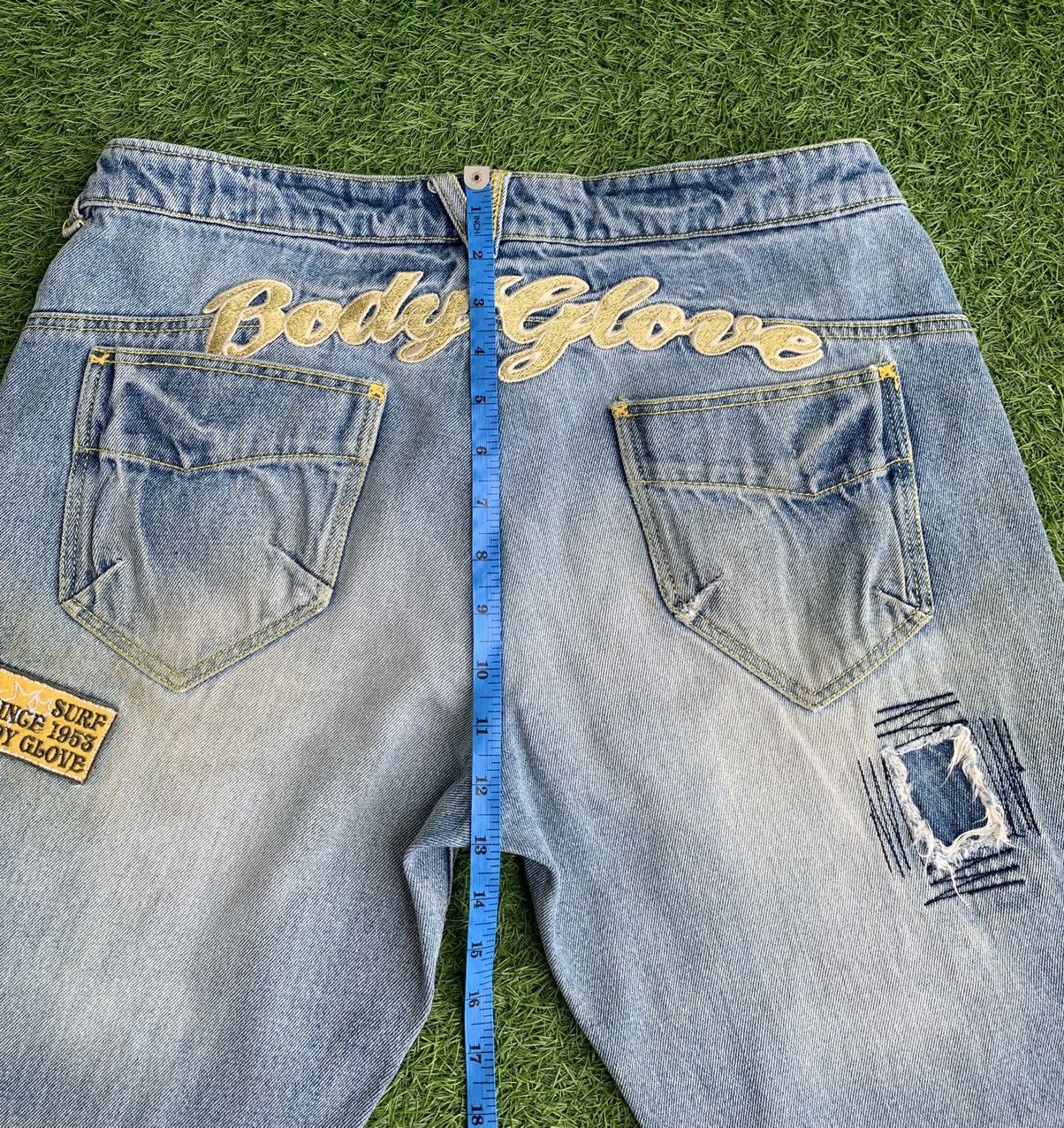Body Glove Distressed Body Glove Embroidery Patch Denim Pant Size US 34 / EU 50 - 13 Thumbnail