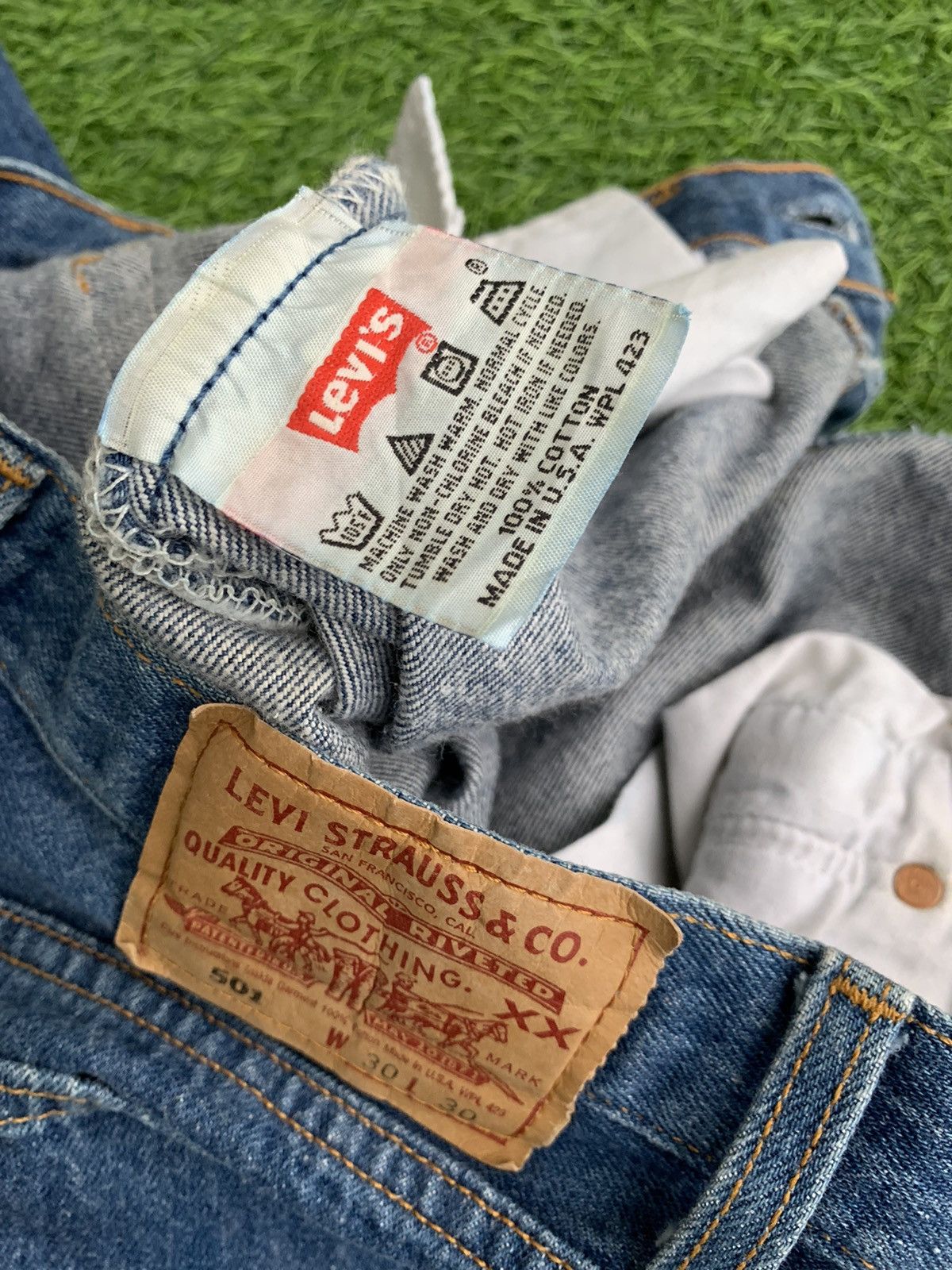 Levi's × Levi's Vintage Clothing 90s Levis Faded Blue 501 Straight Denim Pants B34 Size US 30 / EU 46 - 9 Thumbnail