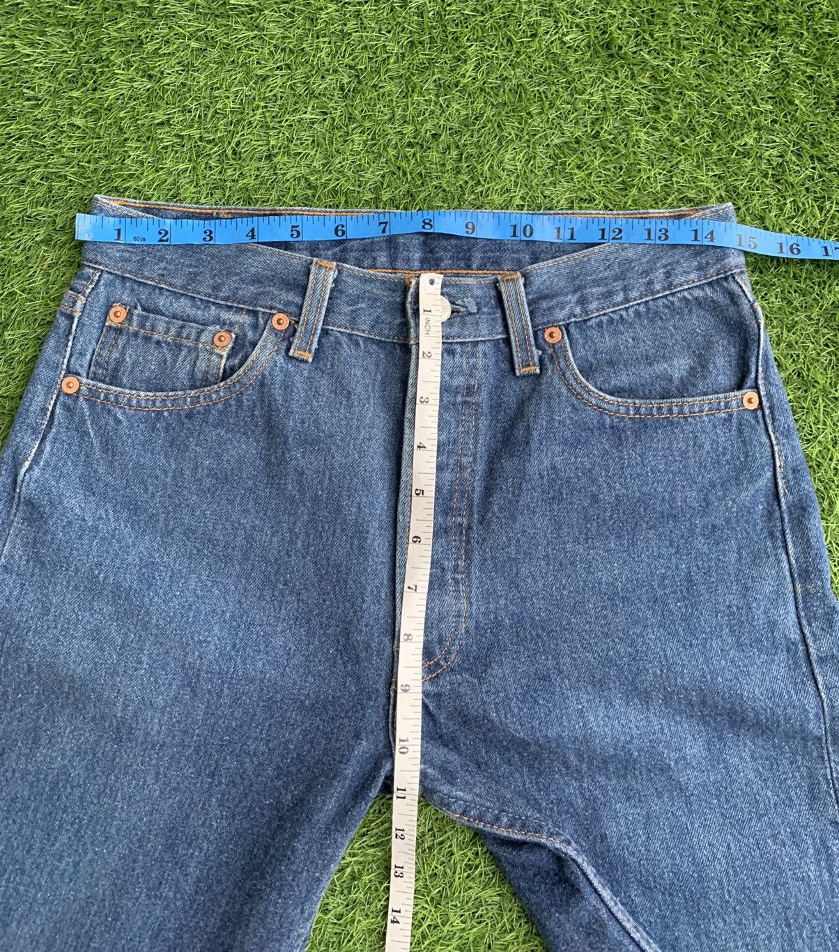 Levi's × Levi's Vintage Clothing 90s Levis Faded Blue 501 Straight Denim Pants B34 Size US 30 / EU 46 - 13 Thumbnail
