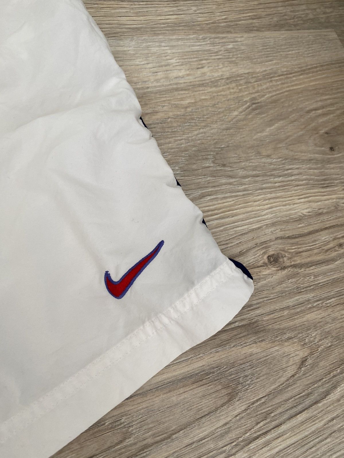 Nike × Vintage Vintage Nike PSG PARIS SAINT GERMAIN Football White Shorts Size US 30 / EU 46 - 7 Thumbnail