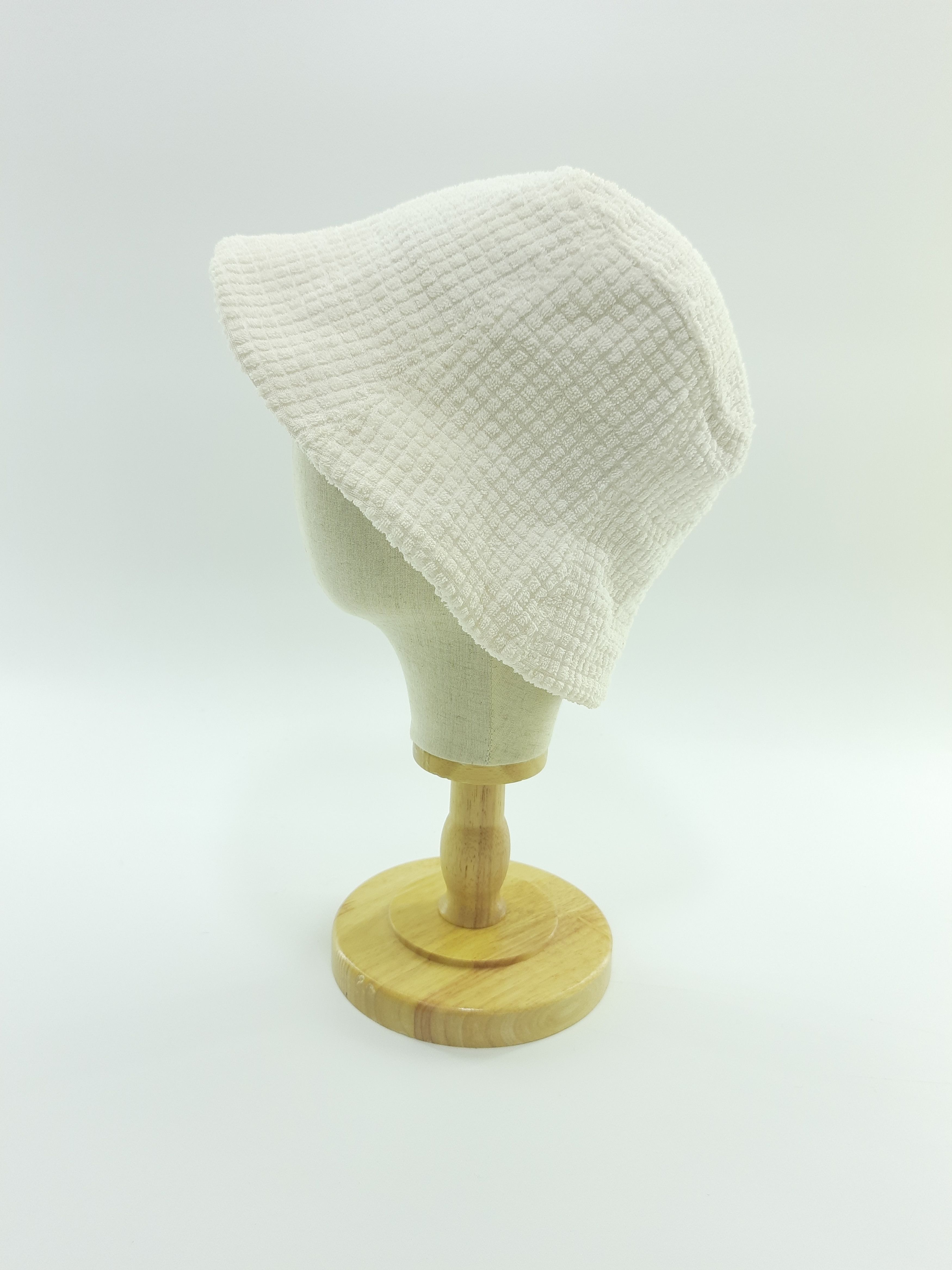 Japanese Brand × Vintage Vintage Japanese Bucket Hat - HT250 Size ONE SIZE - 1 Thumbnail