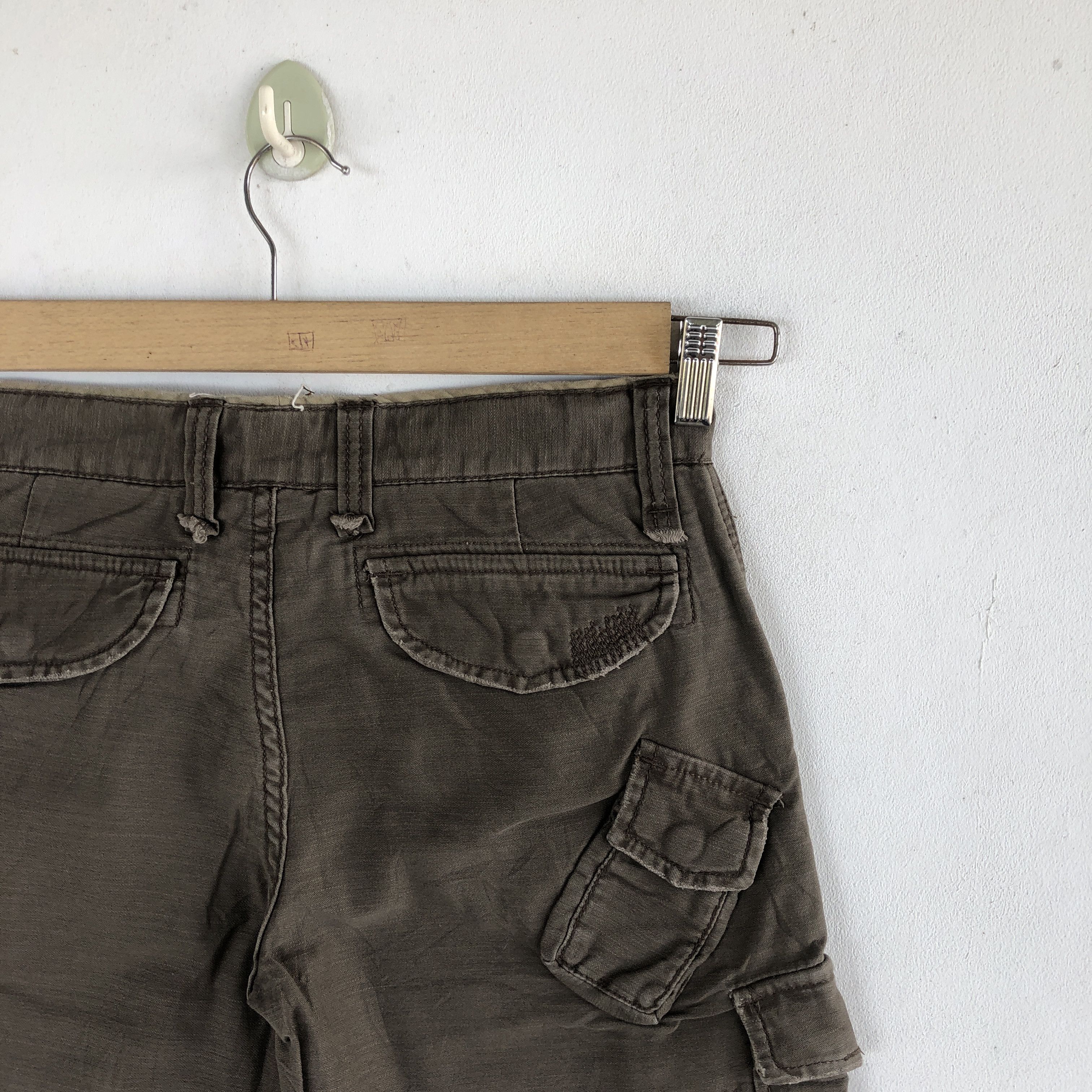 Japanese Brand × Vintage Vintage Japanese Cargo Pants Multi Pocket Bondage Trousers Size 28" / US 6 / IT 42 - 7 Thumbnail