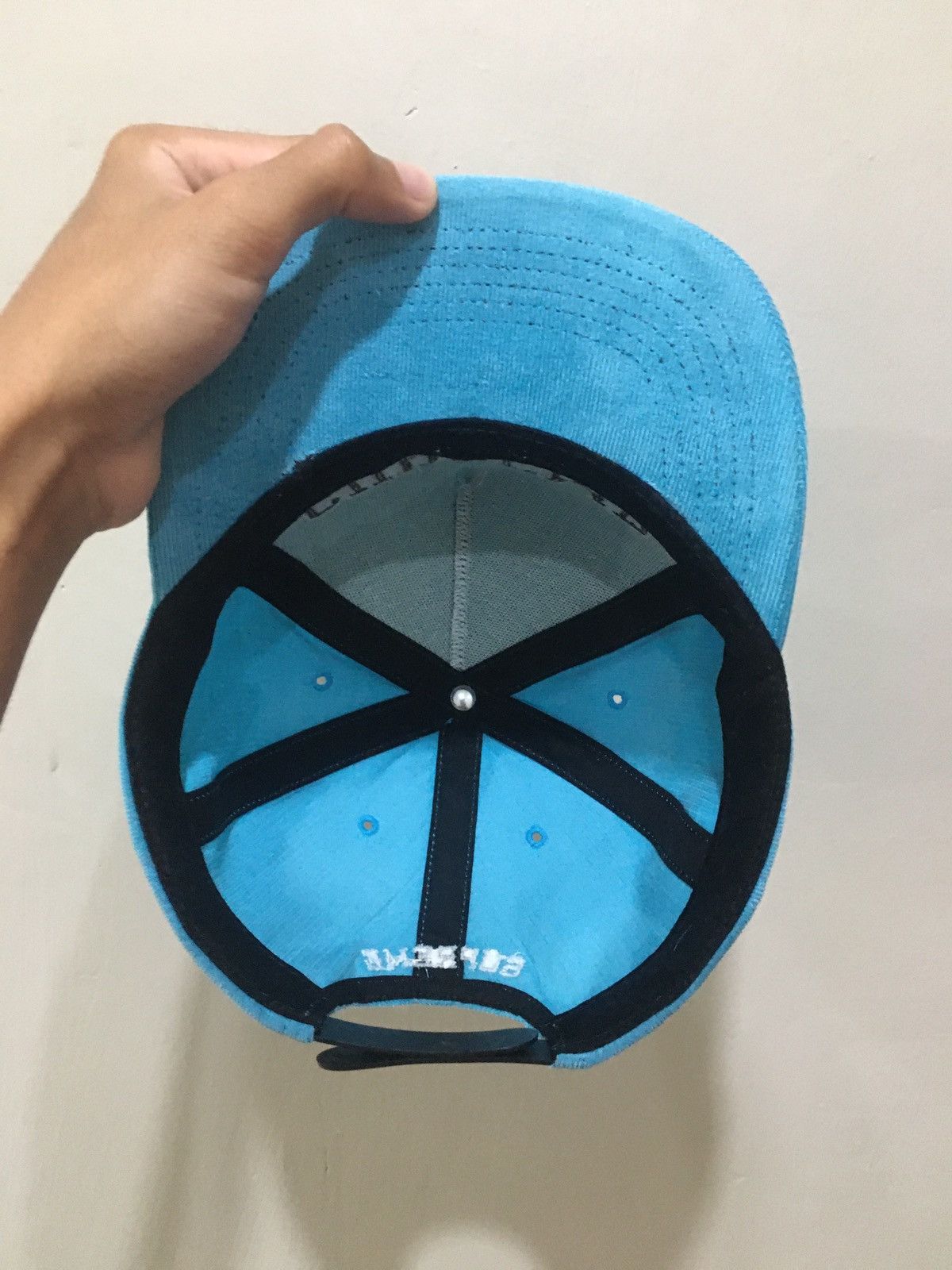 Supreme Supreme Snapback Corduroy Size ONE SIZE - 4 Thumbnail