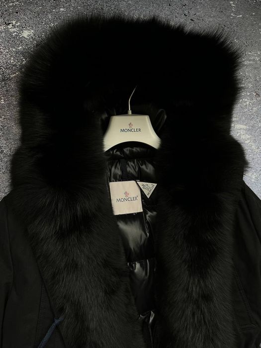 Moncler Moncler 2000 $ RRP wmn Hypopais Giubbotto fur puffer