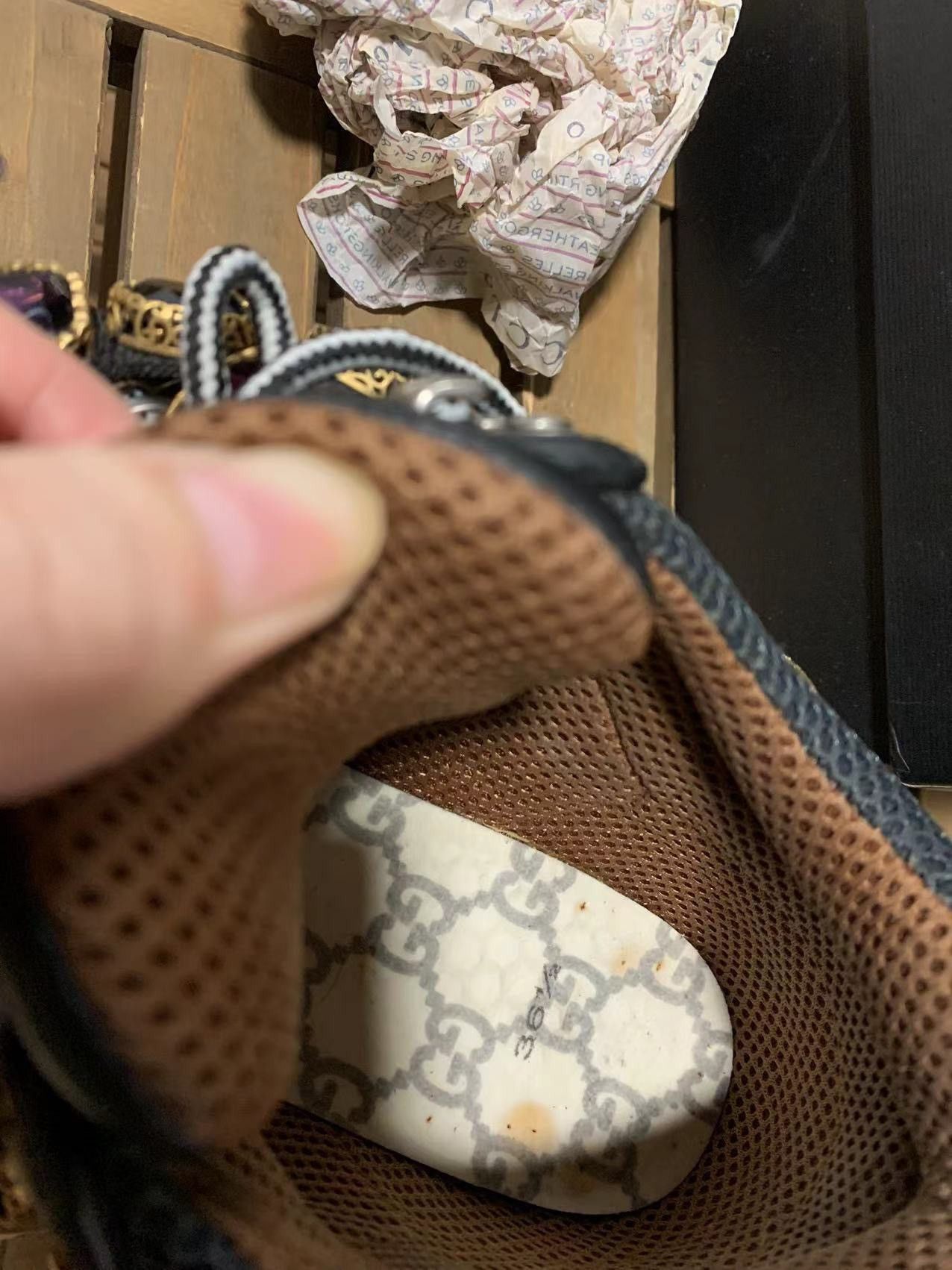 Gucci Gucci Flashtrek sneaker size 36.5 Italy Women 6.5 Size US 6.5 / IT 36.5 - 8 Thumbnail