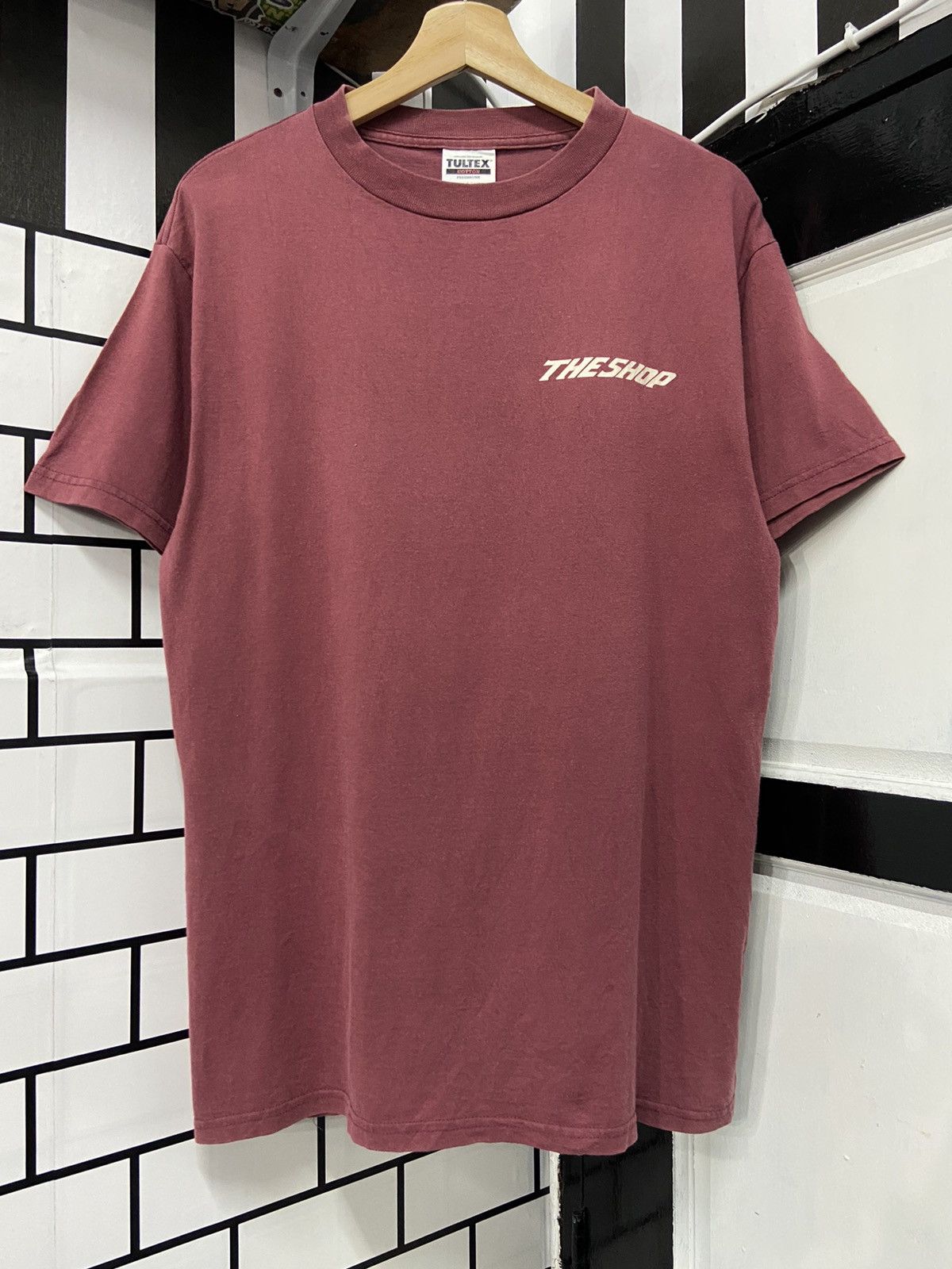 Tultex × Vintage Vintage Tultex The Shop Made In USA Sun Faded Tee Size US M / EU 48-50 / 2 - 2 Thumbnail