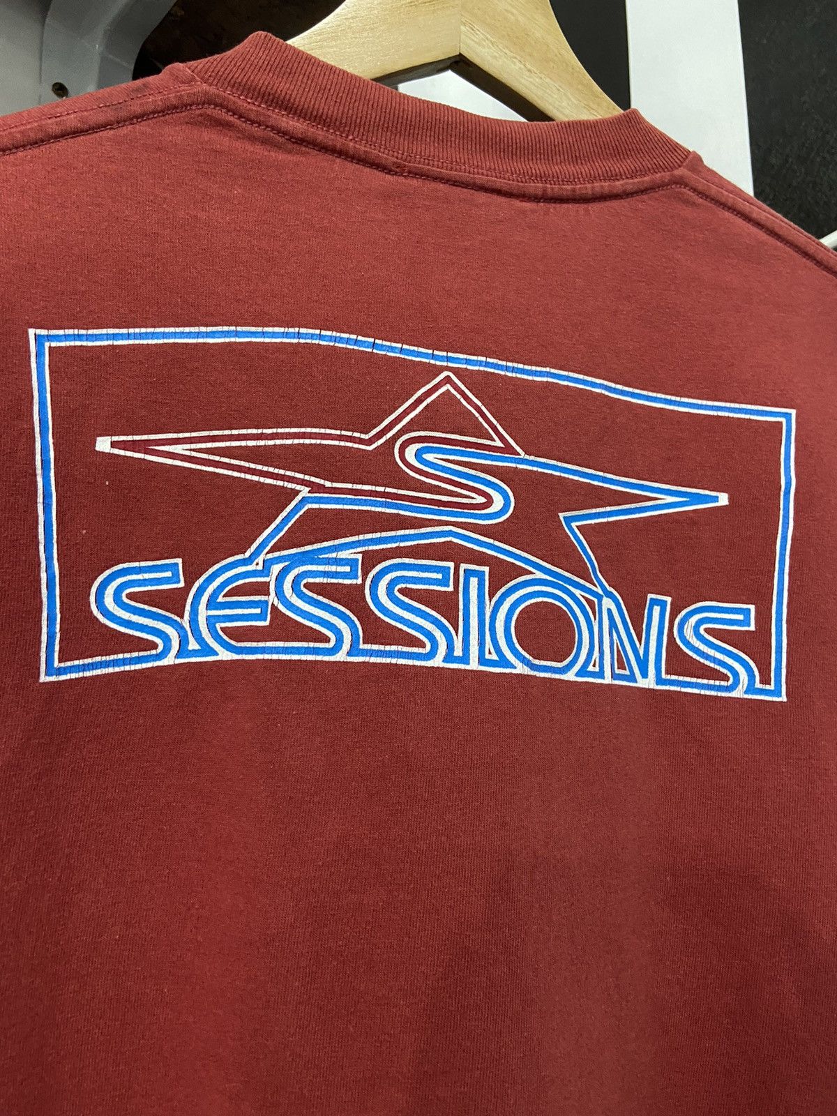Sessions × Vintage Vintage 90’s Sessions Skateboard Back Hit Tee Size US M / EU 48-50 / 2 - 8 Thumbnail