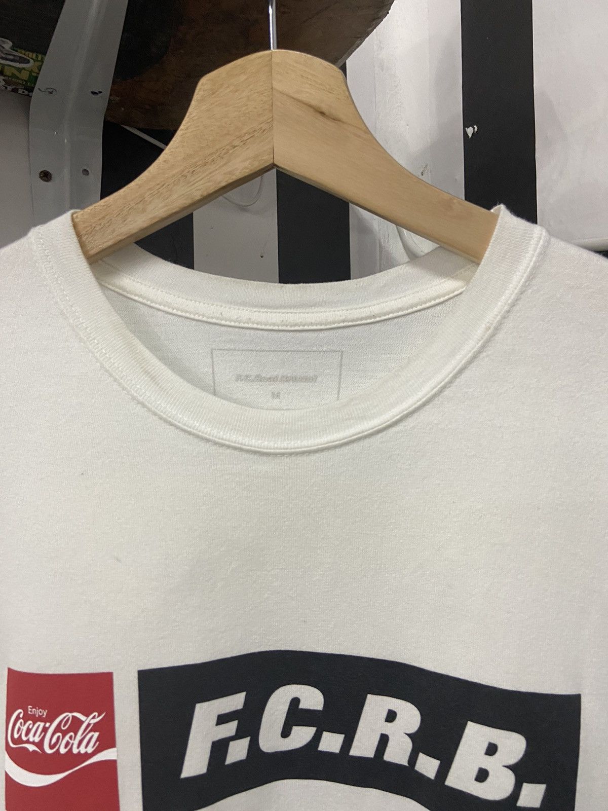 Coca Cola × F.C.R.B × Sophnet. Sophnet. X F.C Real Bristol X Coke Cola Back Hit Tee Size US M / EU 48-50 / 2 - 7 Thumbnail