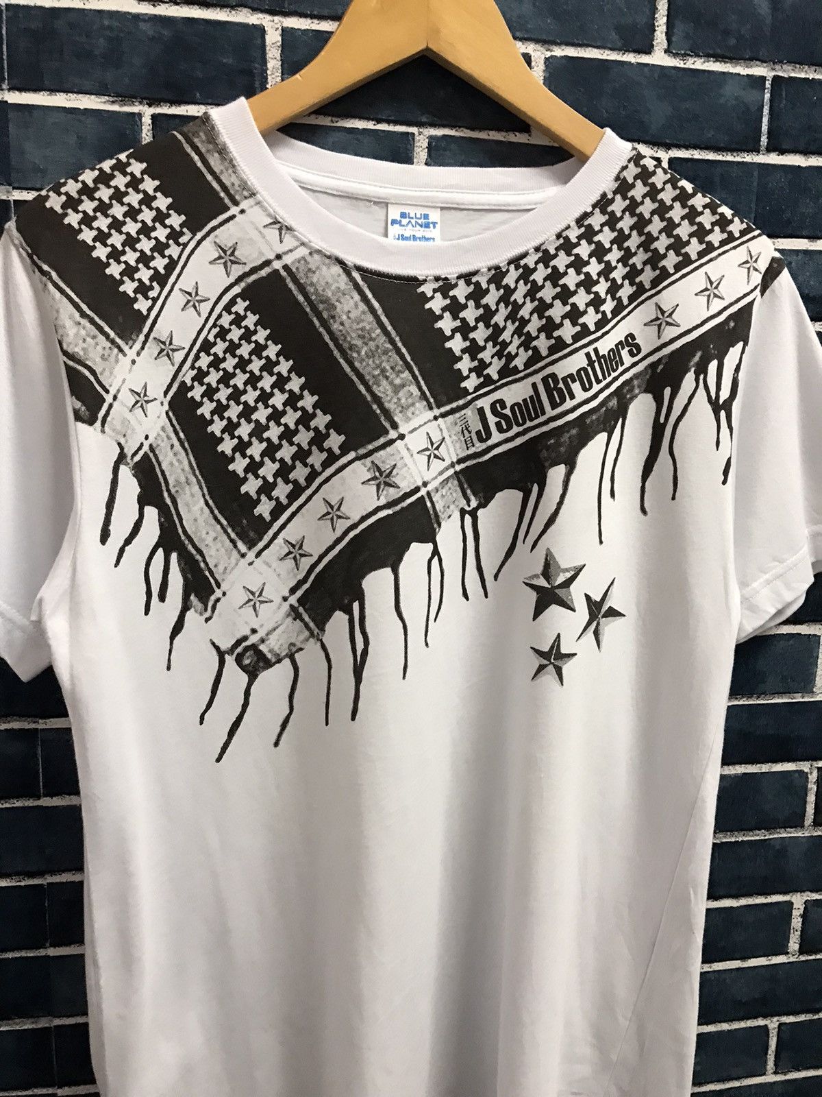 Band Tees × Japanese Brand J Soul Brothers From Exile tribe scarf printed tshirt Size US S / EU 44-46 / 1 - 5 Thumbnail