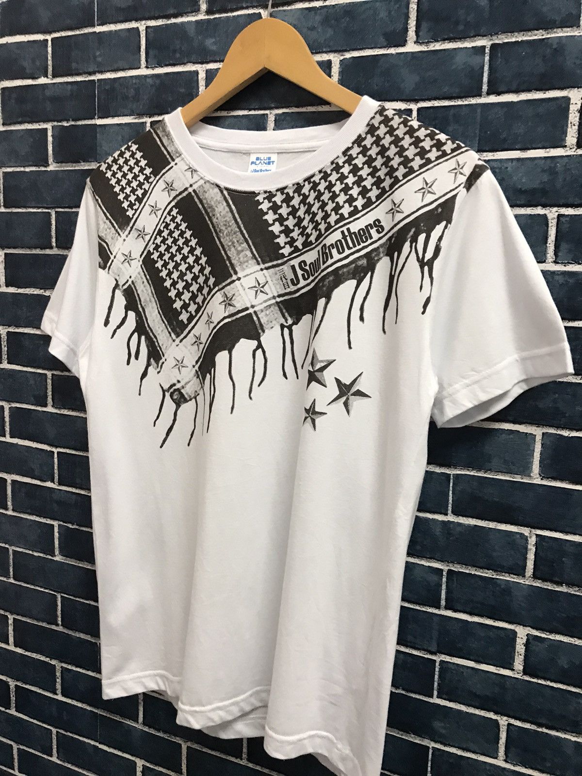Band Tees × Japanese Brand J Soul Brothers From Exile tribe scarf printed tshirt Size US S / EU 44-46 / 1 - 4 Thumbnail