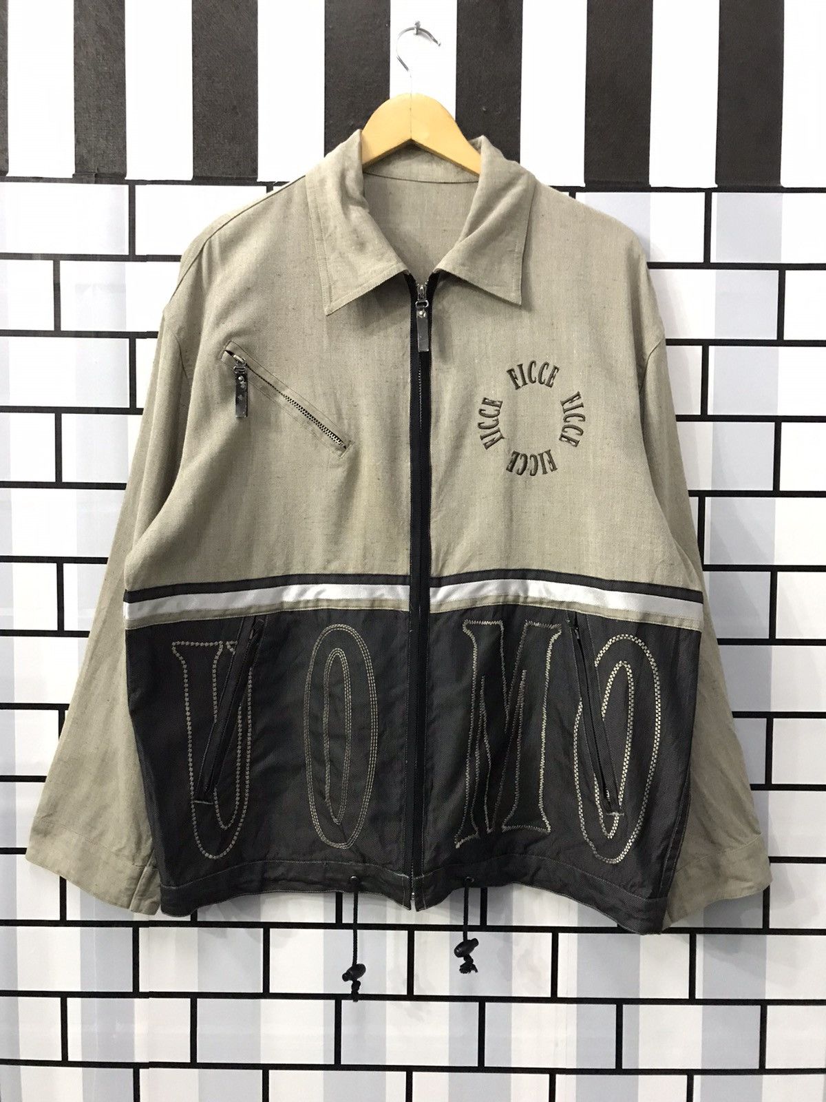 Yoshiyuki Konishi Ficce Yushiyuki Konishi Japan Embroidered Art Cartoon jacket Size US L / EU 52-54 / 3 - 2 Thumbnail