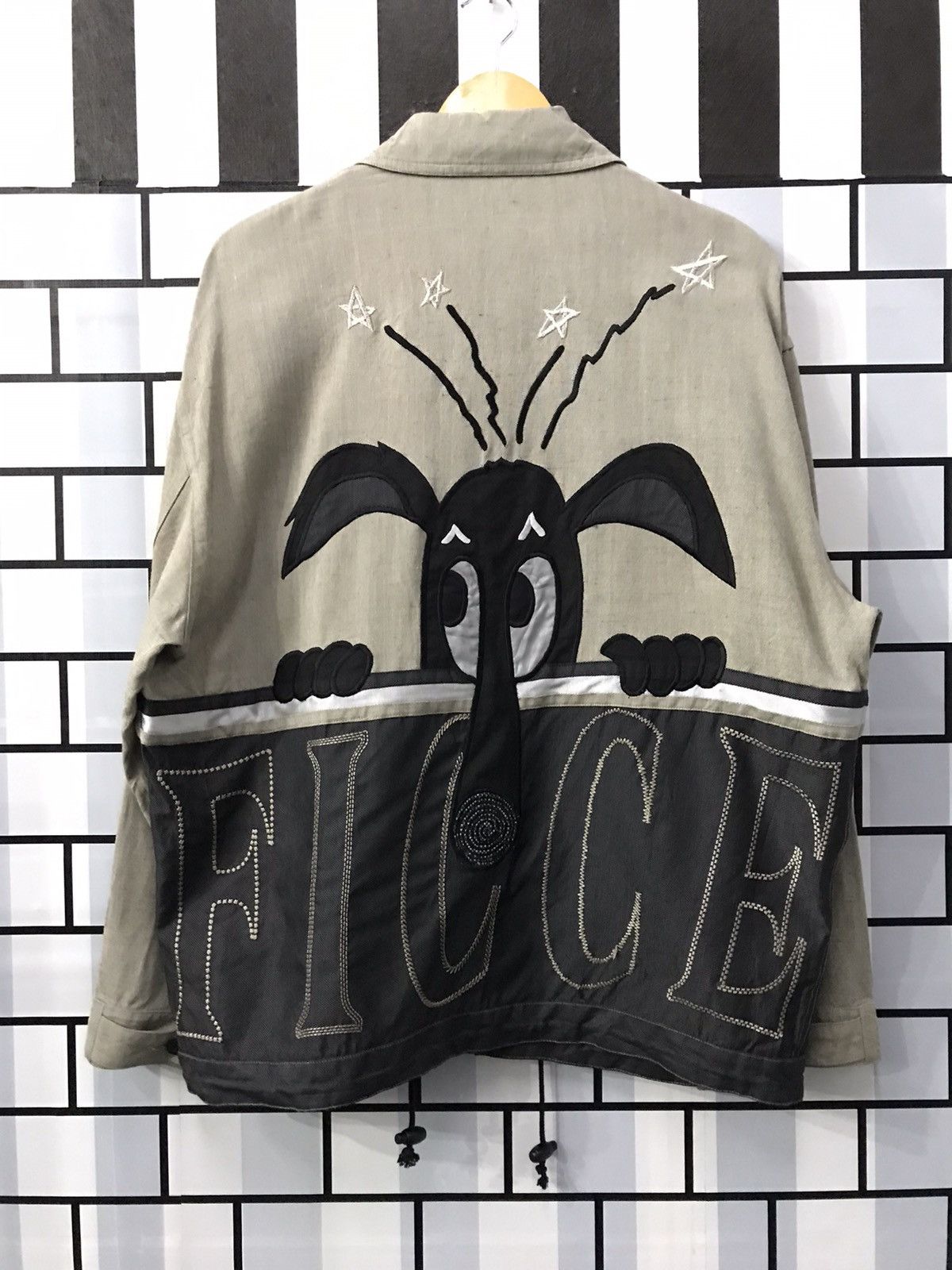 Yoshiyuki Konishi Ficce Yushiyuki Konishi Japan Embroidered Art Cartoon jacket Size US L / EU 52-54 / 3 - 1 Thumbnail