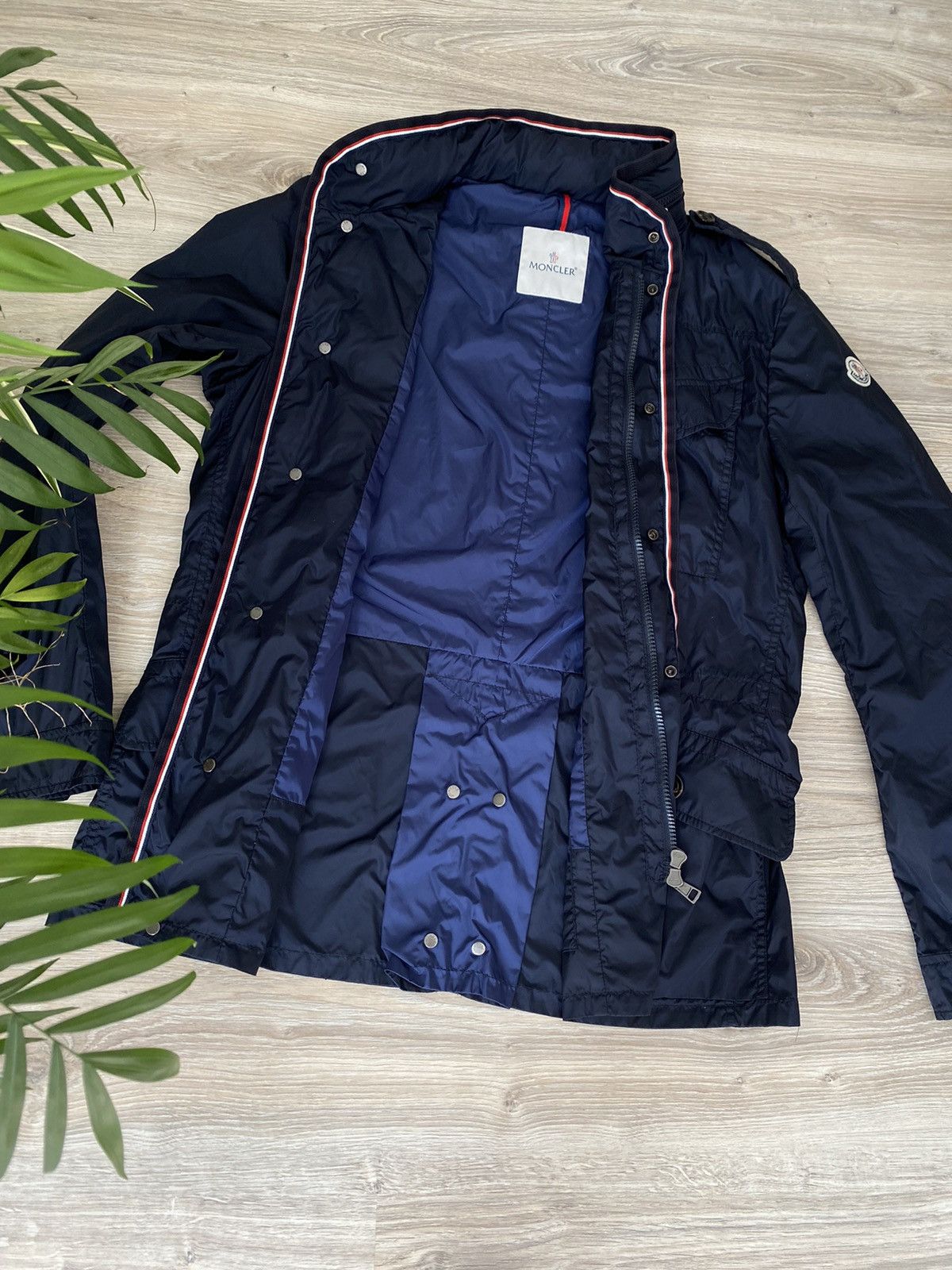 Moncler Moncler Bertrand hooded windbreaker jacket Size US L / EU 52-54 / 3 - 7 Thumbnail