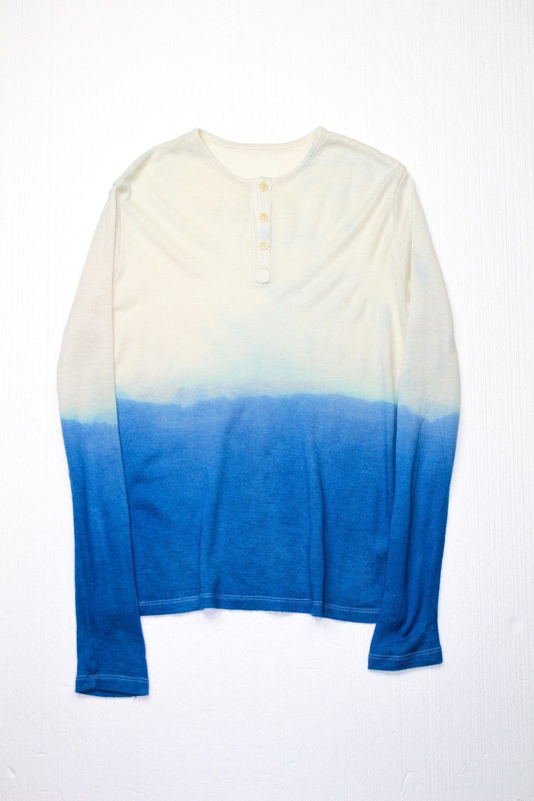 image of The Elder Statesman Dip Dye Cashmere Henley in Blue, Men's (Size Large)