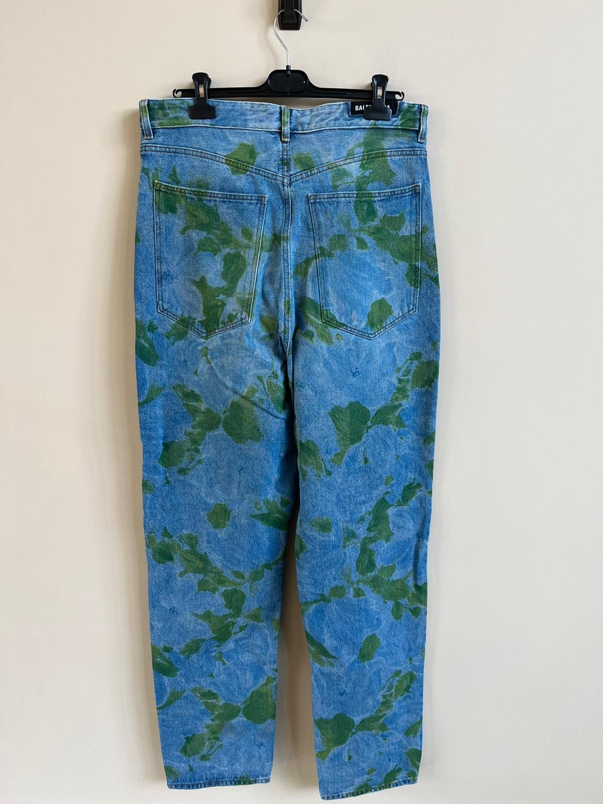 Balenciaga o1rshd1 Oversized Earth Print Denim in Multicolor Size US 32 / EU 48 - 11 Thumbnail