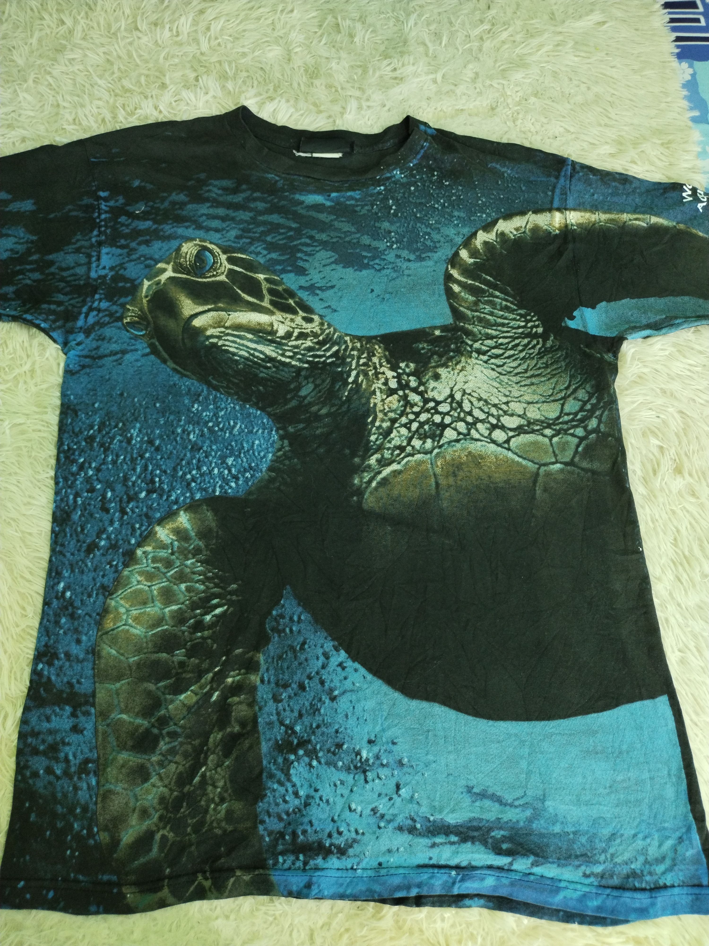 Vintage VINTAGE 90s WAIKIKI AQUARIUM OVERPRINT TURTLE SURT TEE Size US M / EU 48-50 / 2 - 3 Thumbnail