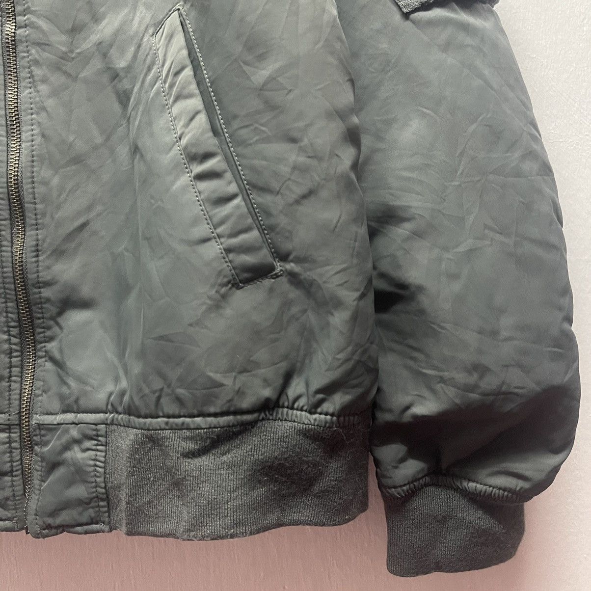 Uniqlo Uniqlo Japanese Brand Bomber Jacket Size US L / EU 52-54 / 3 - 6 Thumbnail