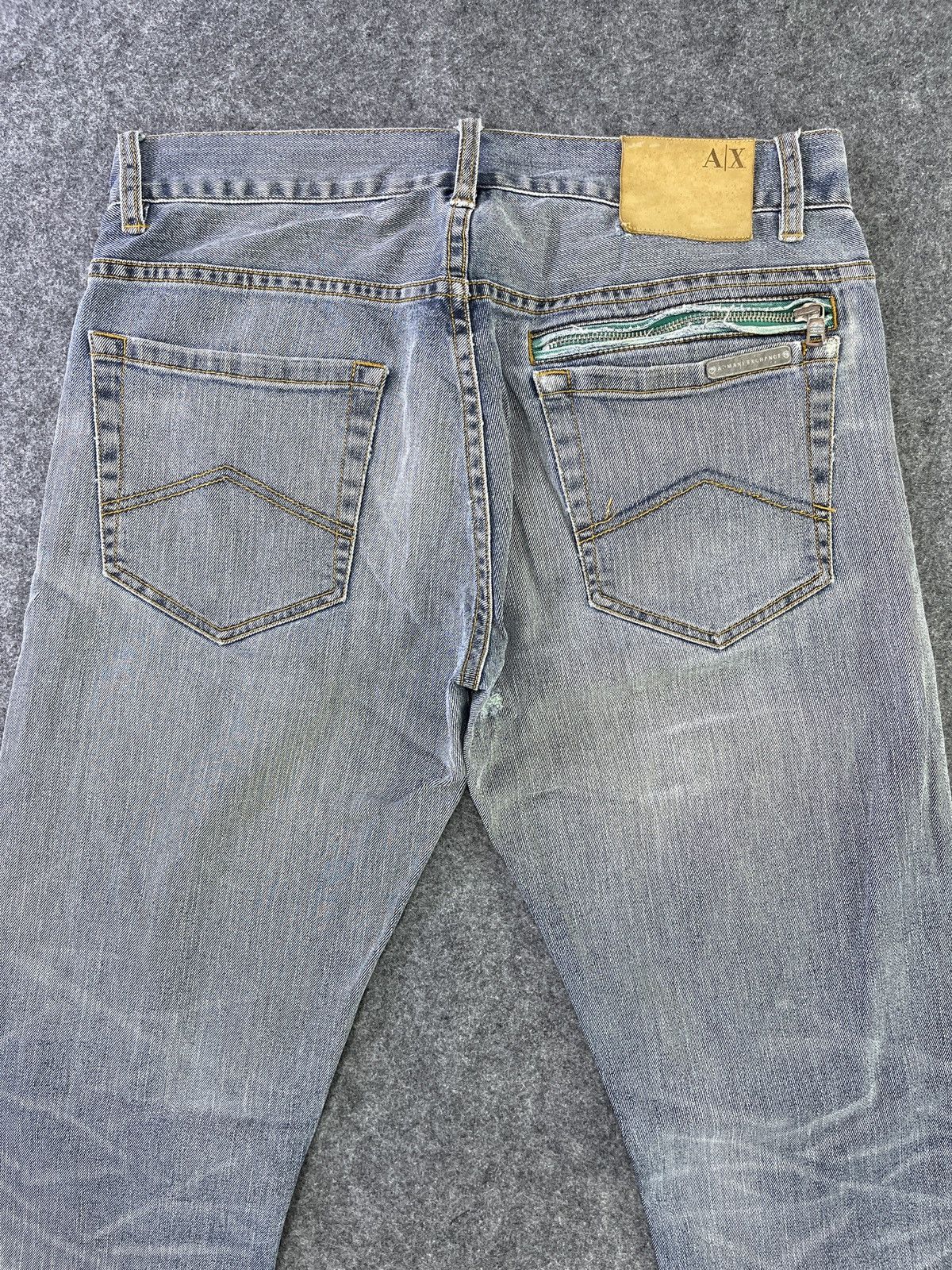 Armani Exchange Armani Exchange Faded Wash Jeans - J949 Size US 33 - 4 Thumbnail