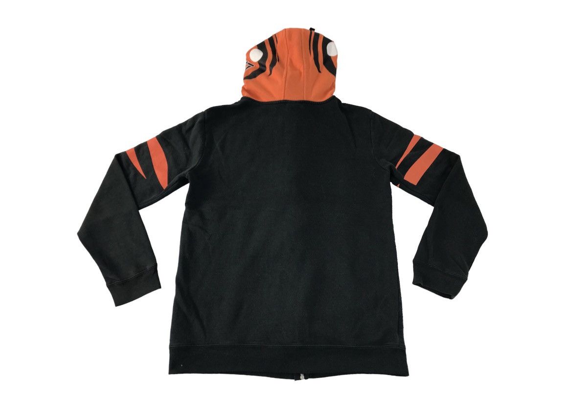 NFL × Vintage NFL Team Cincinati Bengals Hoodies Shark Design Jacket Size US M / EU 48-50 / 2 - 2 Thumbnail