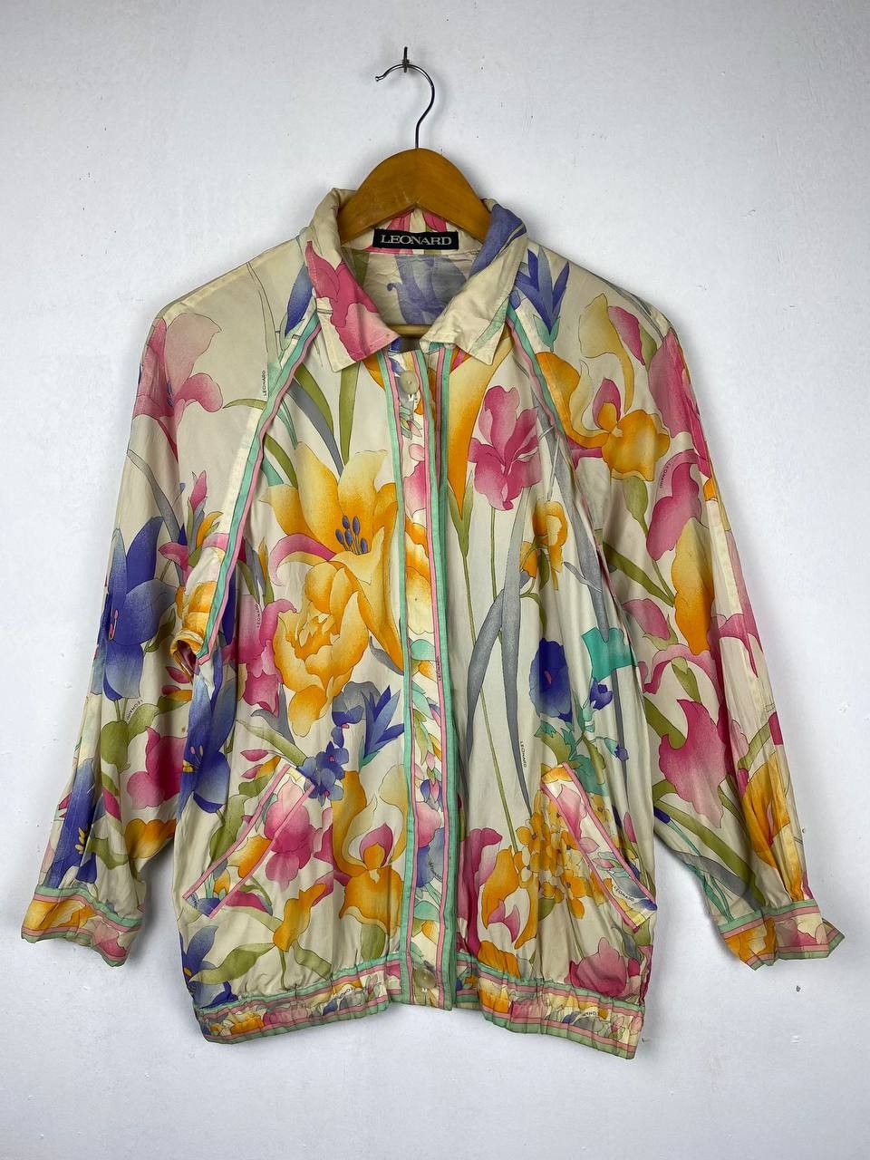 vintage leonard paris flower nice design