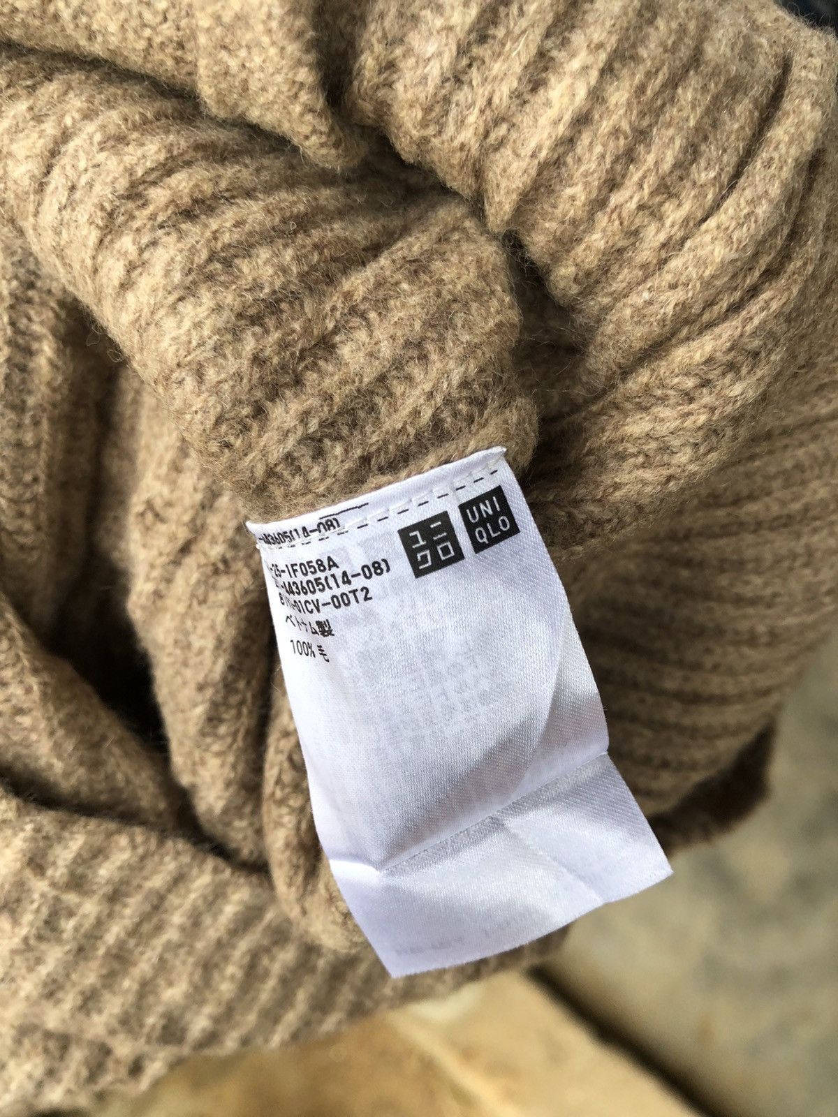 Uniqlo Uniqlo U anime Cardigan Ladies Size S / US 4 / IT 40 - 5 Thumbnail