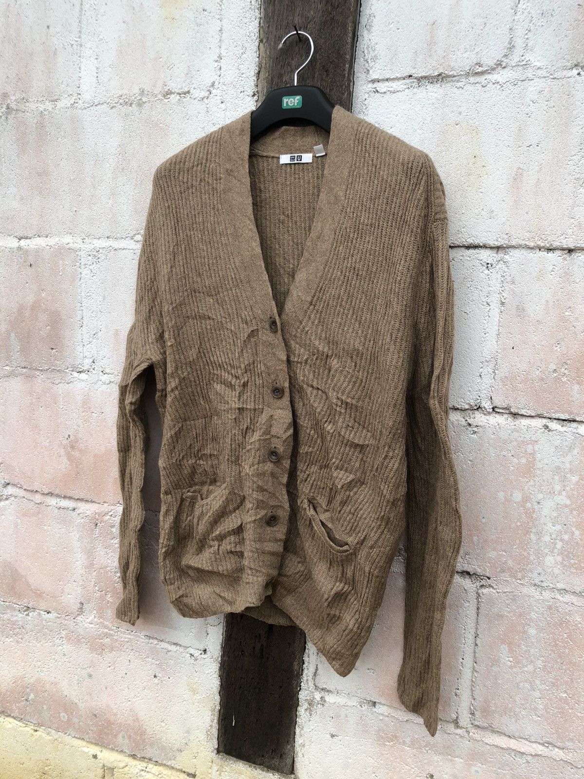 Uniqlo Uniqlo U anime Cardigan Ladies Size S / US 4 / IT 40 - 3 Thumbnail