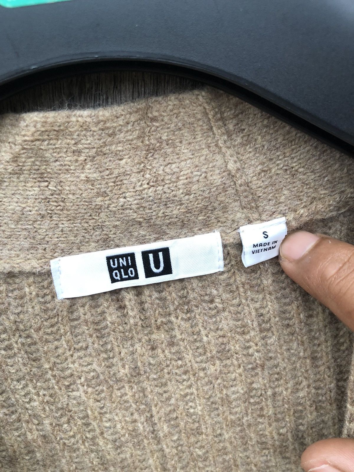 Uniqlo Uniqlo U anime Cardigan Ladies Size S / US 4 / IT 40 - 4 Thumbnail