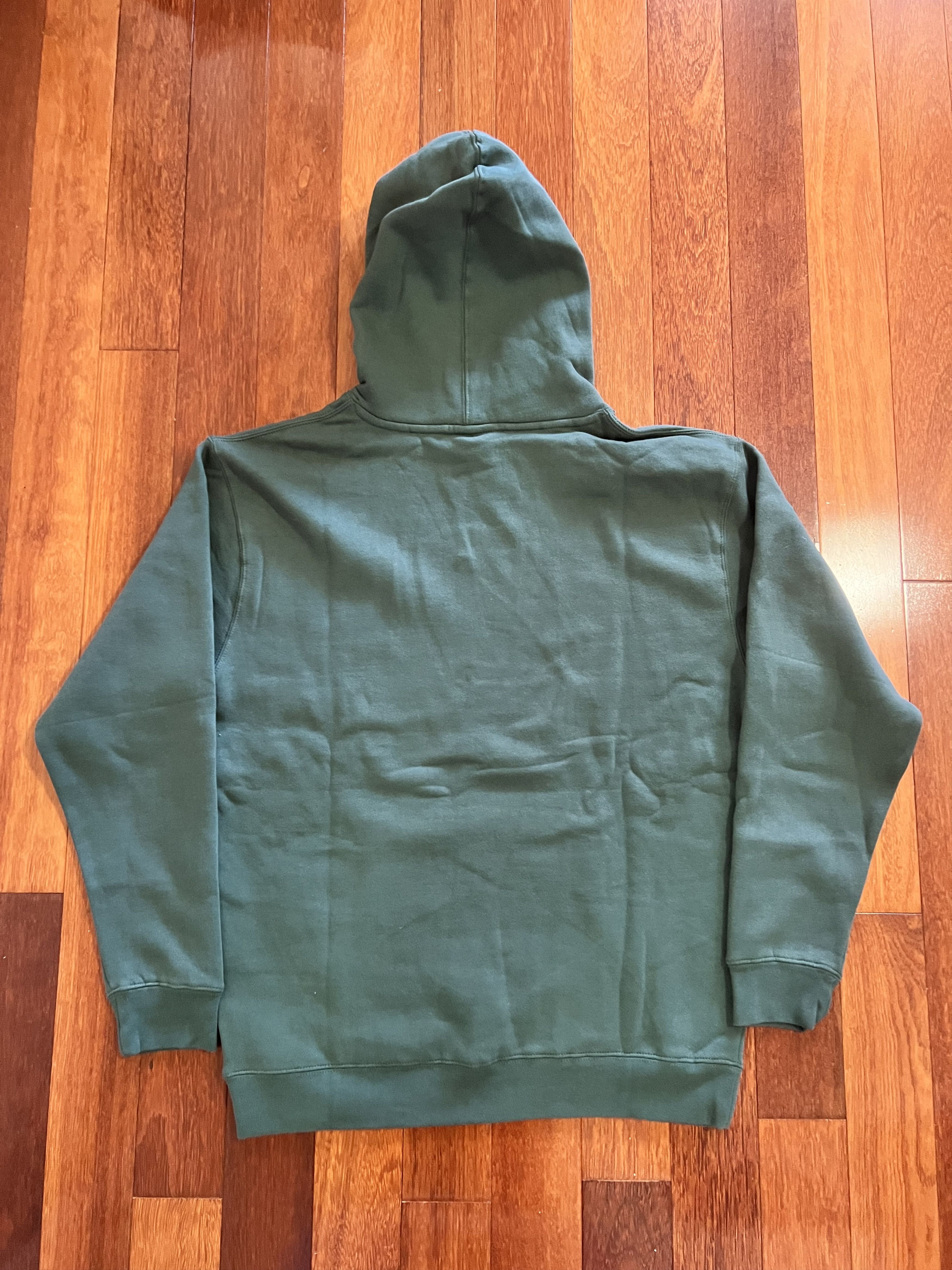 Sci-Fi Fantasy 💚 Sci-Fi Fantasy Embroidered Logo Hoodie Green Large NEW Size US L / EU 52-54 / 3 - 4 Thumbnail