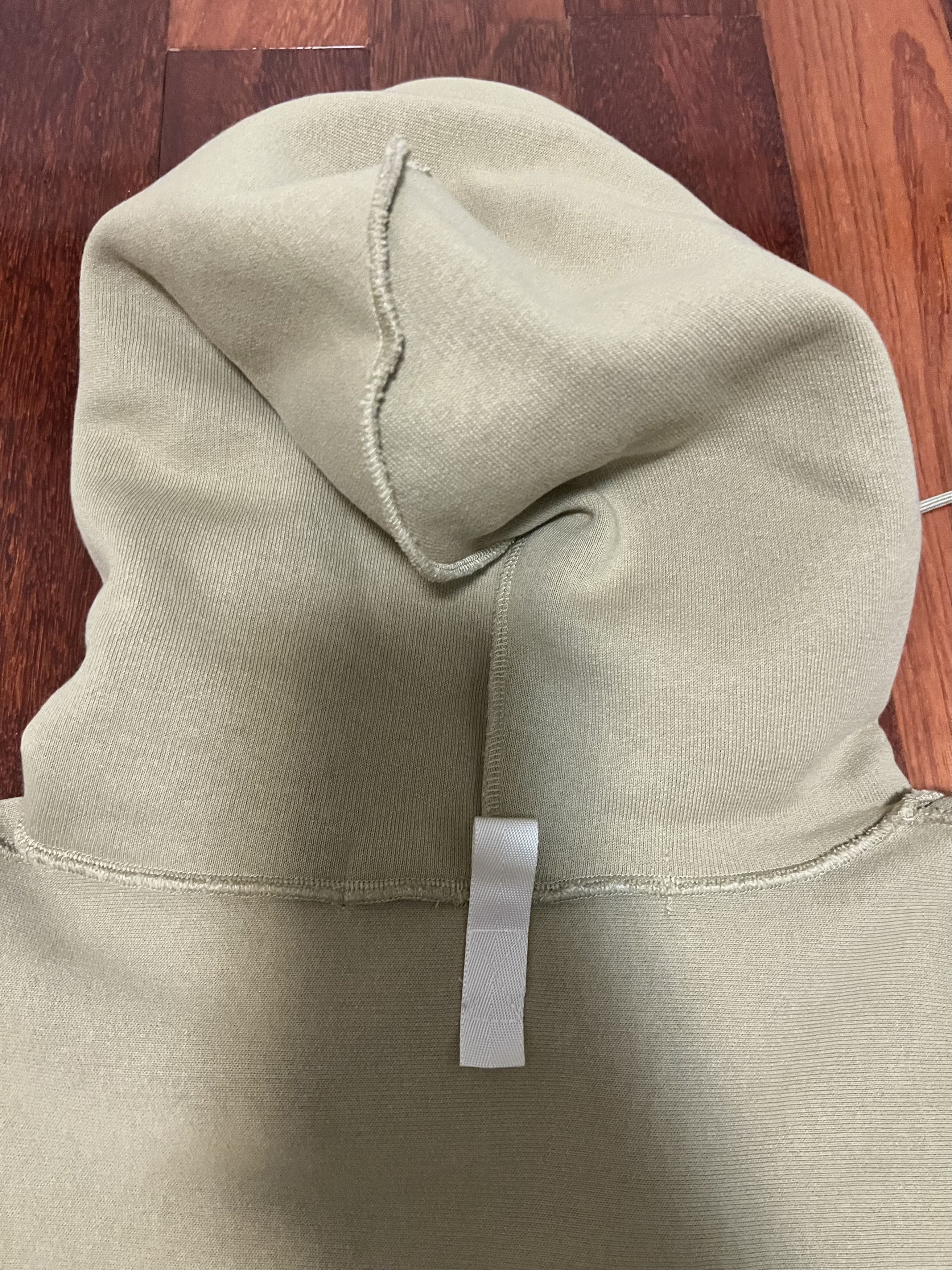 Advisory Board Crystals 💚 SS20 Advisory Board Crystals x Mr Porter Sand Hoodie Size US L / EU 52-54 / 3 - 14 Thumbnail