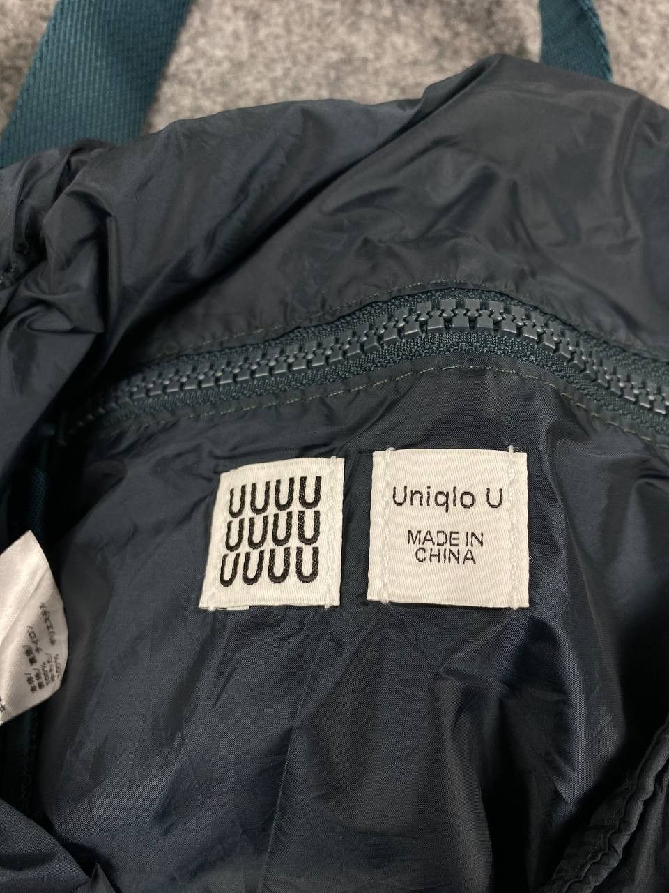 Japanese Brand × Uniqlo uniqlo japanese brands nylon bag nice design Size ONE SIZE - 4 Thumbnail