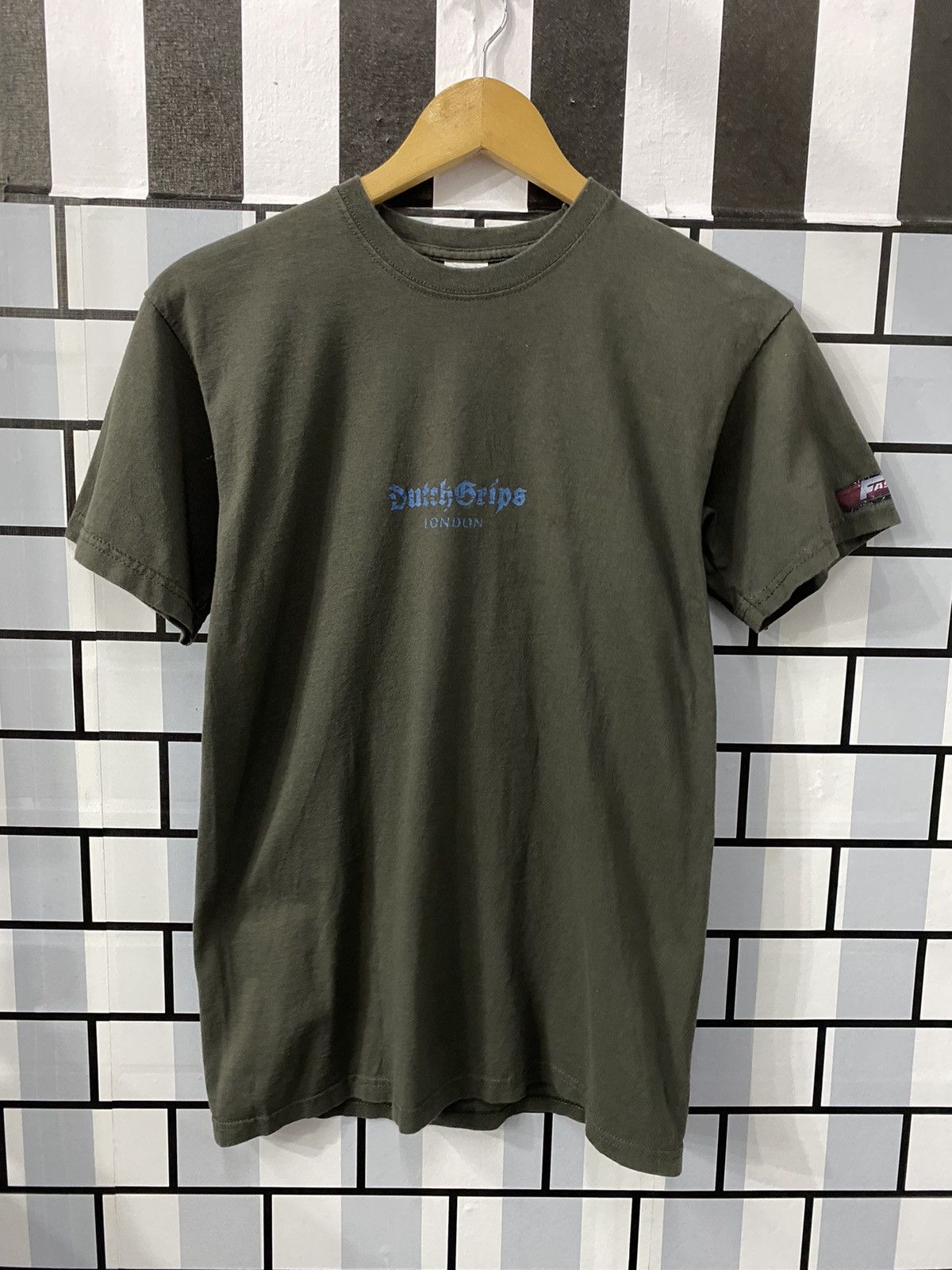Other Stolen From Dutch Grips Fast 6 T-shirt Size US XS / EU 42 / 0 - 2 Thumbnail