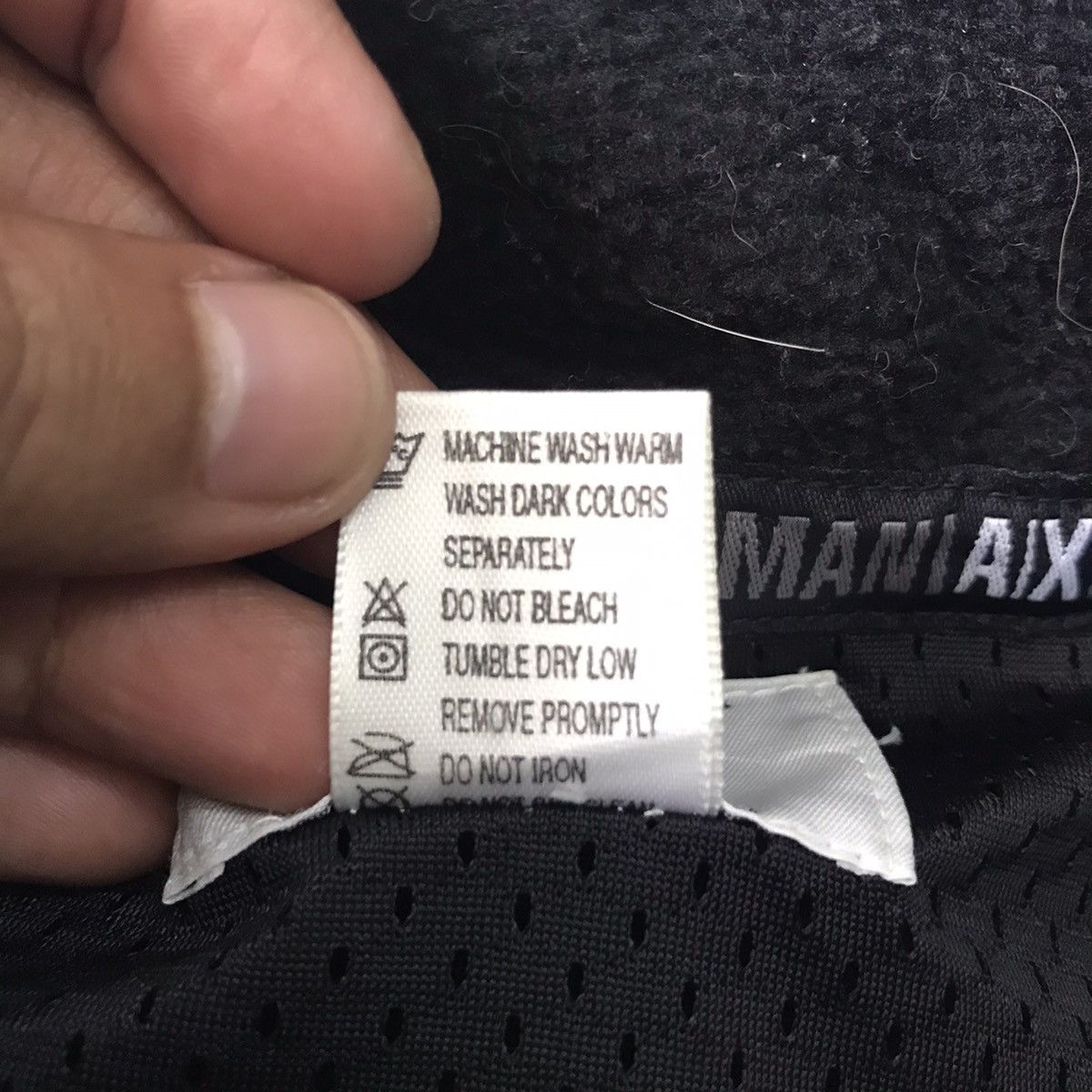 Armani Exchange Armani Exchange Tape Line Style Fleece Pullover Made in Usa Size US M / EU 48-50 / 2 - 18 Thumbnail