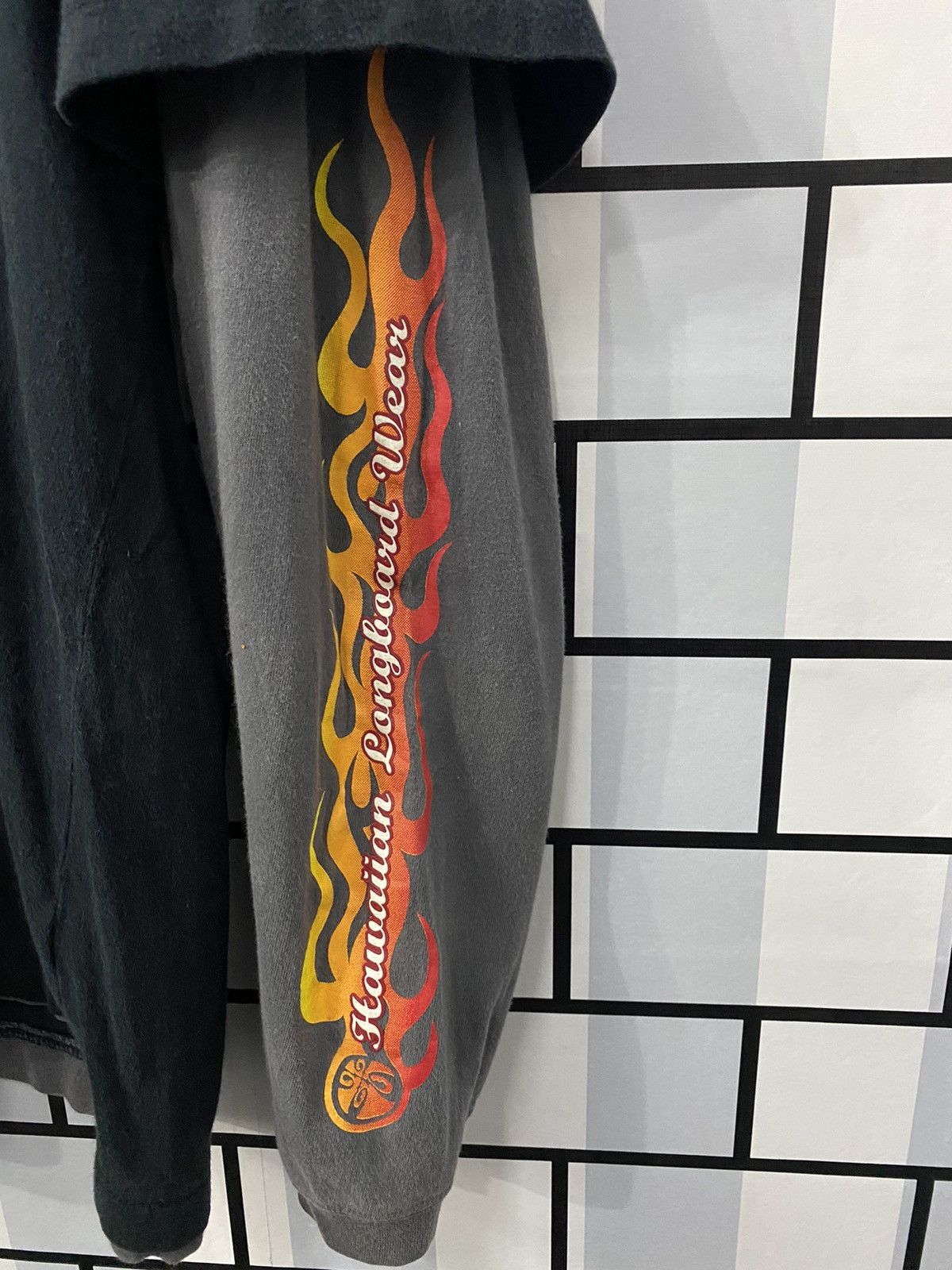 Japanese Brand PIKO🔥Fire🔥Hawaiian Tatoo Design Surf Shirt Size US L / EU 52-54 / 3 - 6 Thumbnail