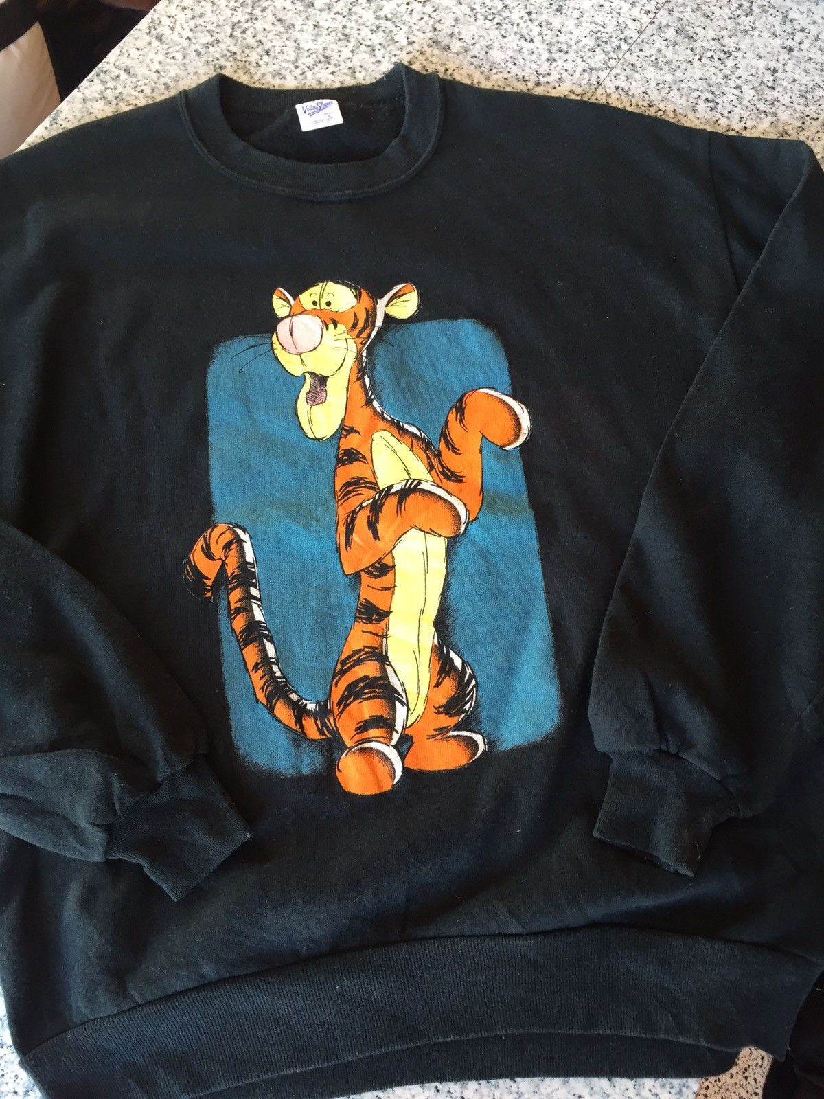 Disney × Vintage Vintage Tigger Character Disney Pooh crewneck sweatshirt Size US L / EU 52-54 / 3 - 3 Thumbnail